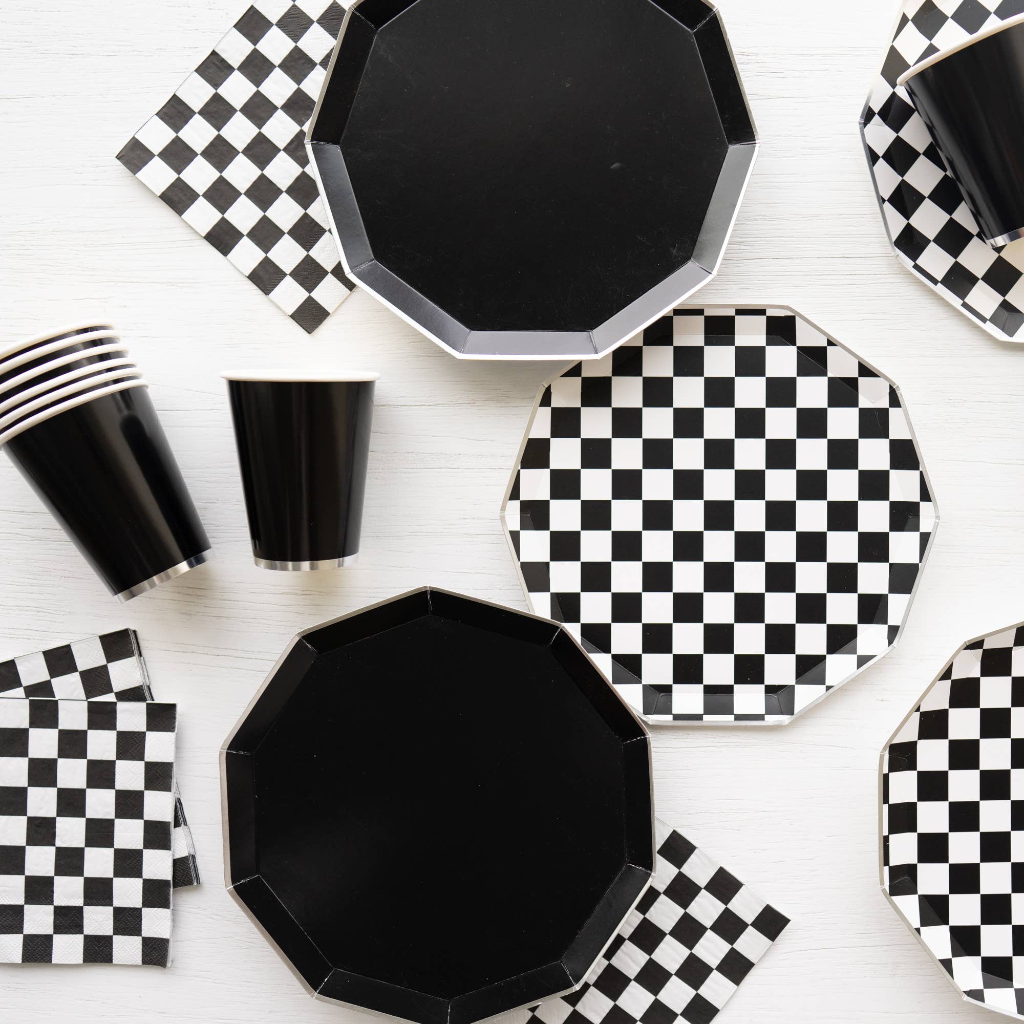 Black & White Signature Checkered Dinner Plates 10.75" - bubblegum market