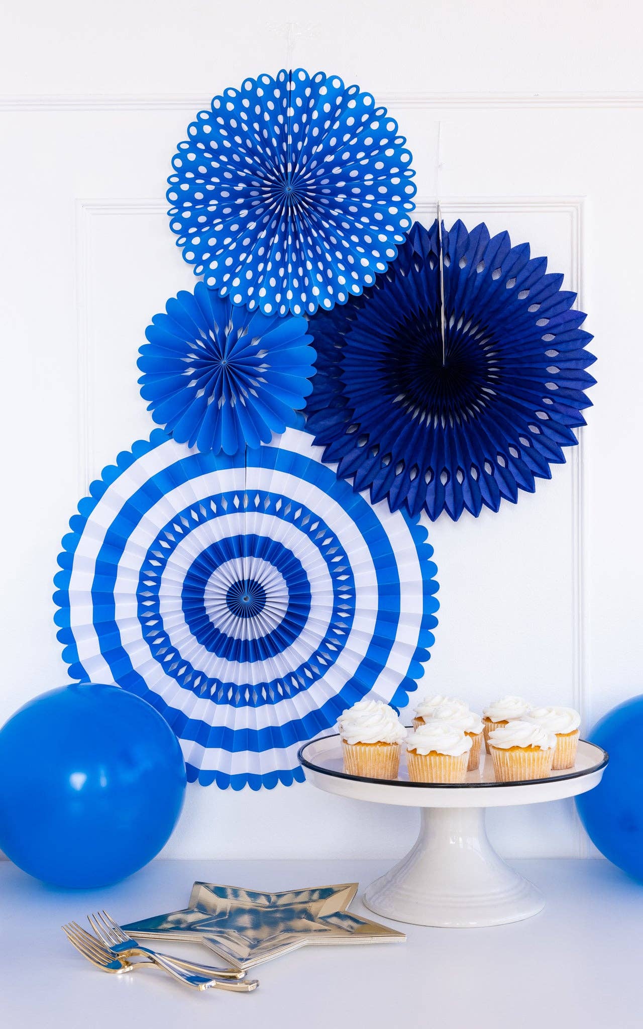 Blue & White Decorative Party Fans - bubblegum market