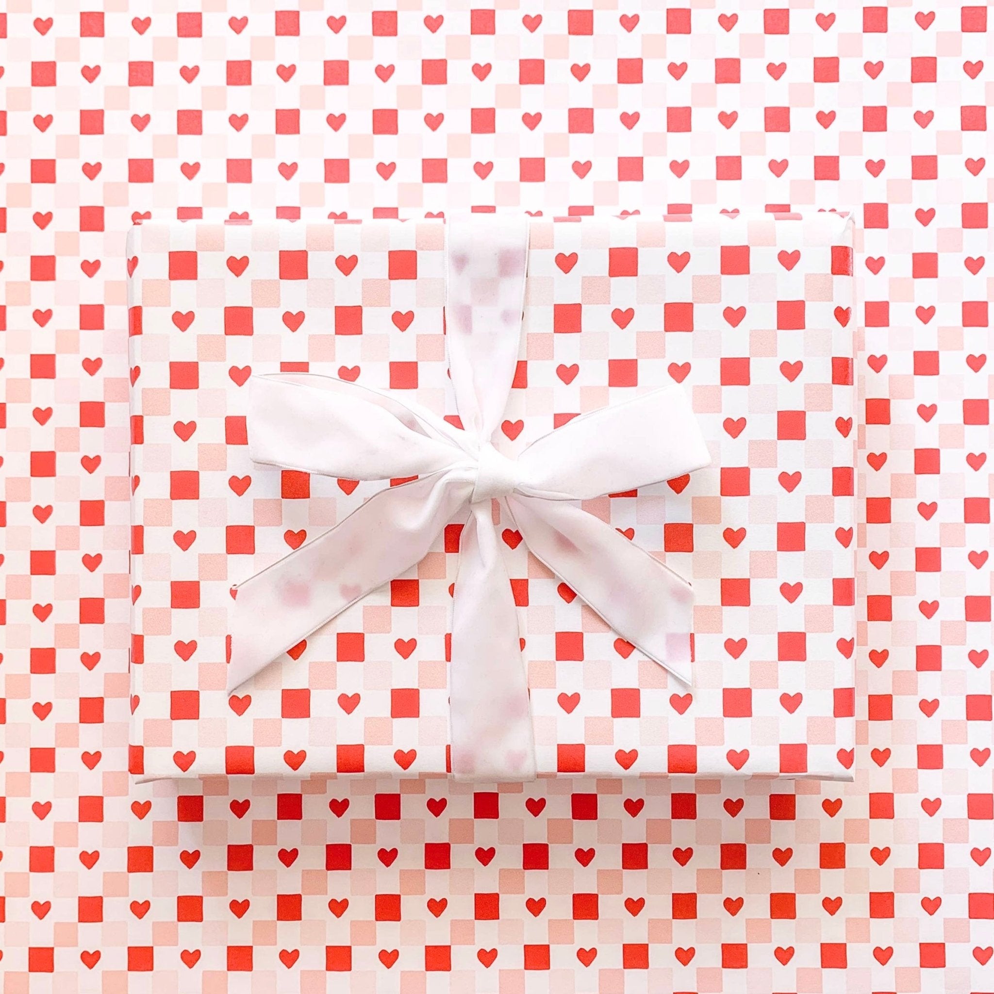 Checkered Heart Wrapping Paper Continuous 10ft Roll - bubblegum market