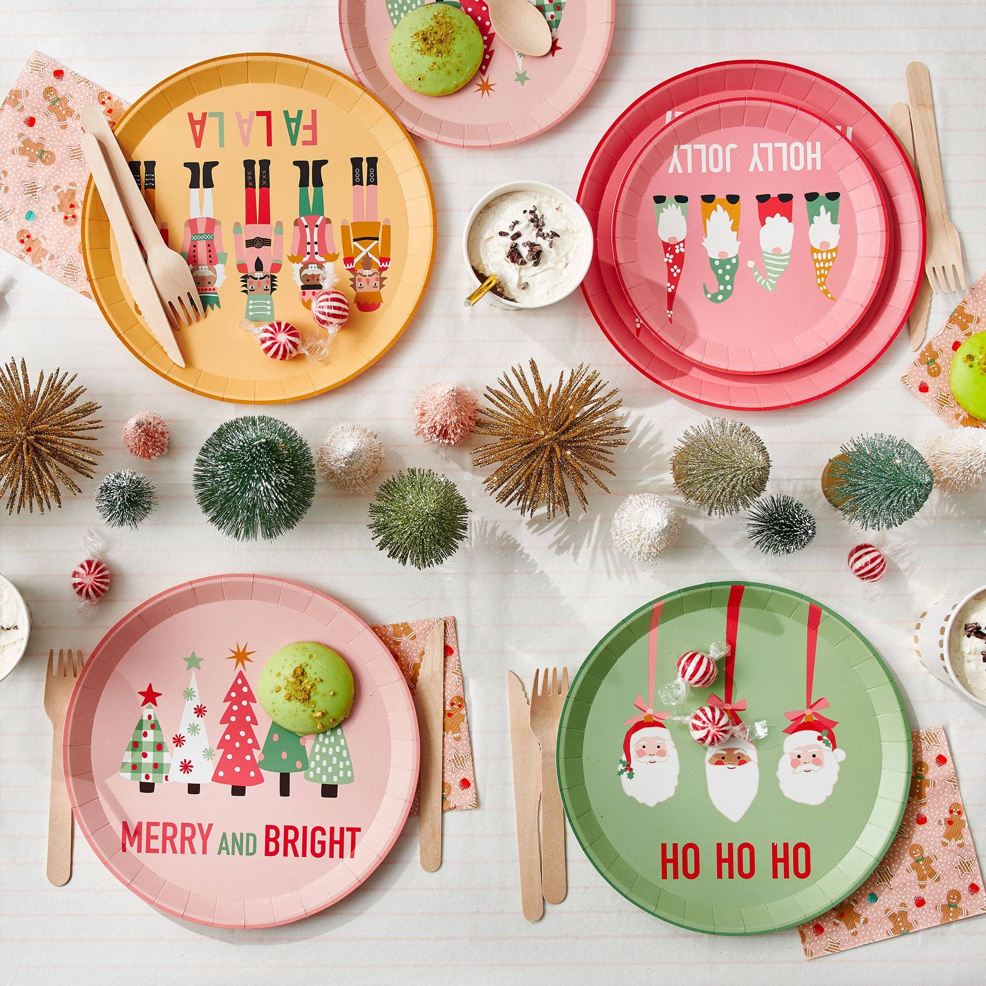 Christmas Characters Small Plates 7.25" - bubblegum market