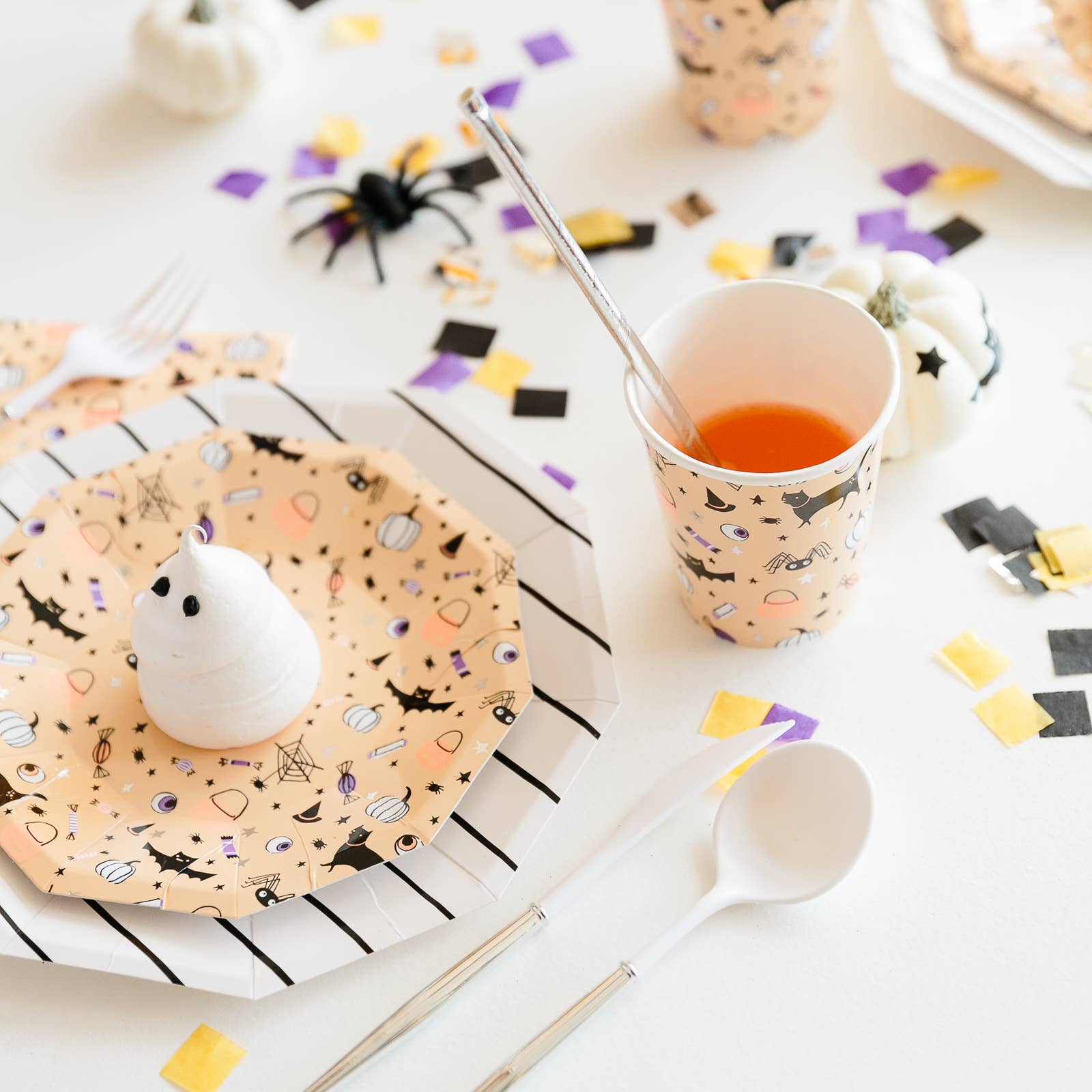 Hocus Pocus Paper Party Cups - bubblegum market