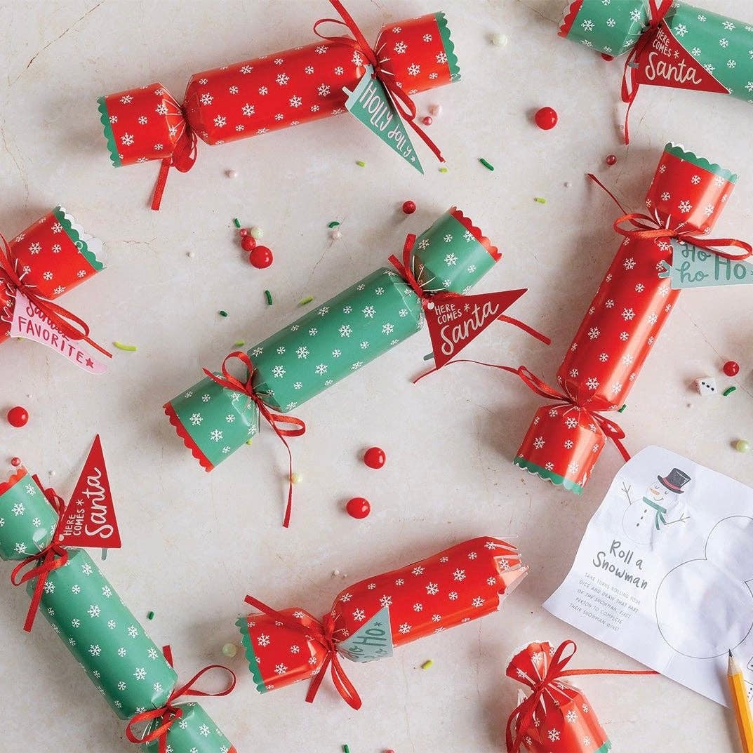 Holiday Pennants Crackers - bubblegum market