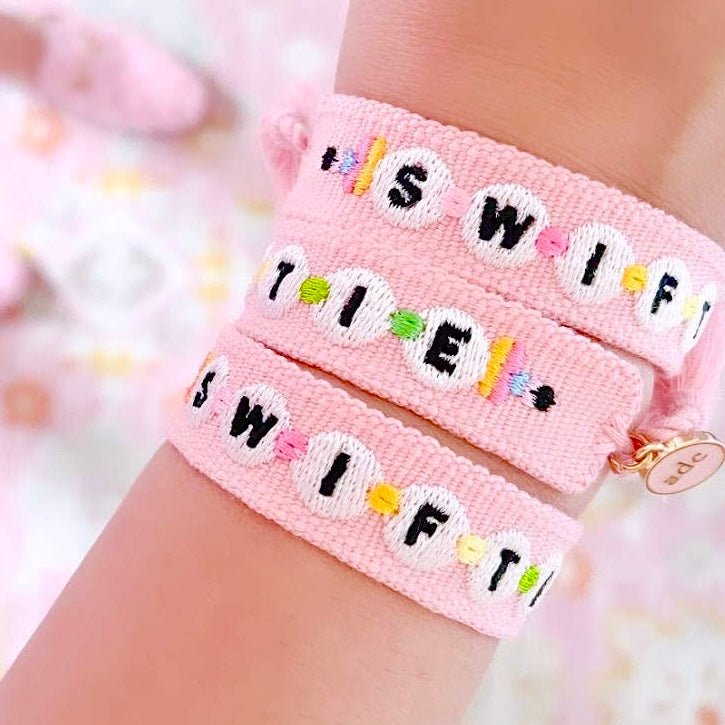 *kids* SWIFTIE Woven Friendship Bracelet - bubblegum market