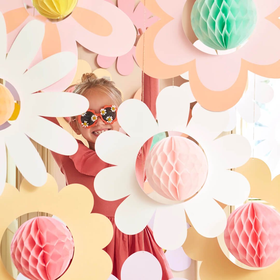 Meri Meri Party Groovy Flower Hanging Decorations - bubblegum market