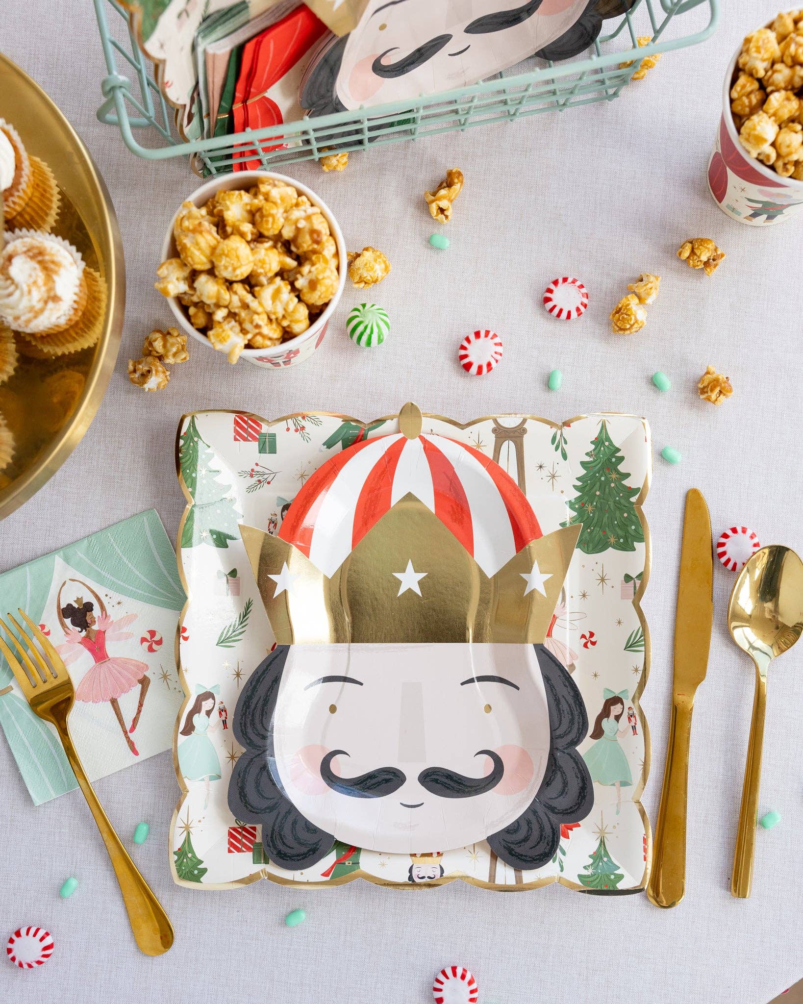 Nutcracker Pattern Plates 10" - bubblegum market