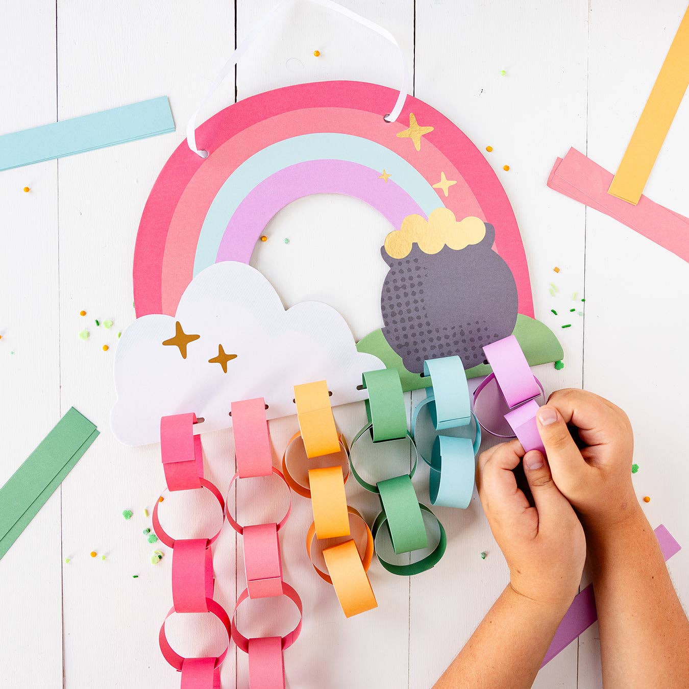 Rainbow Paper Chain Craft Kit - bubblegum market