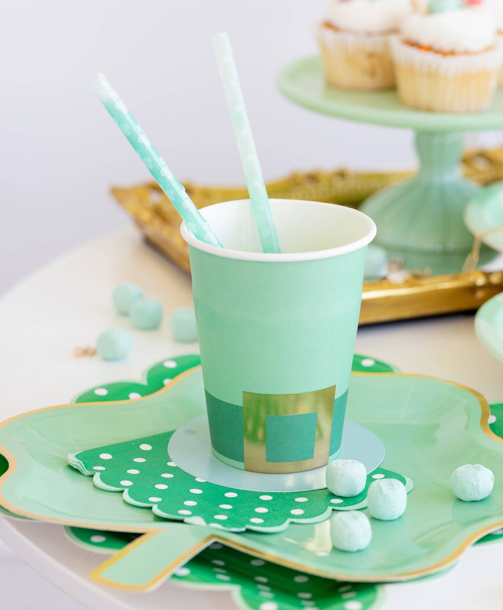 Shamrock Shaped Paper Plates 11" - bubblegum market