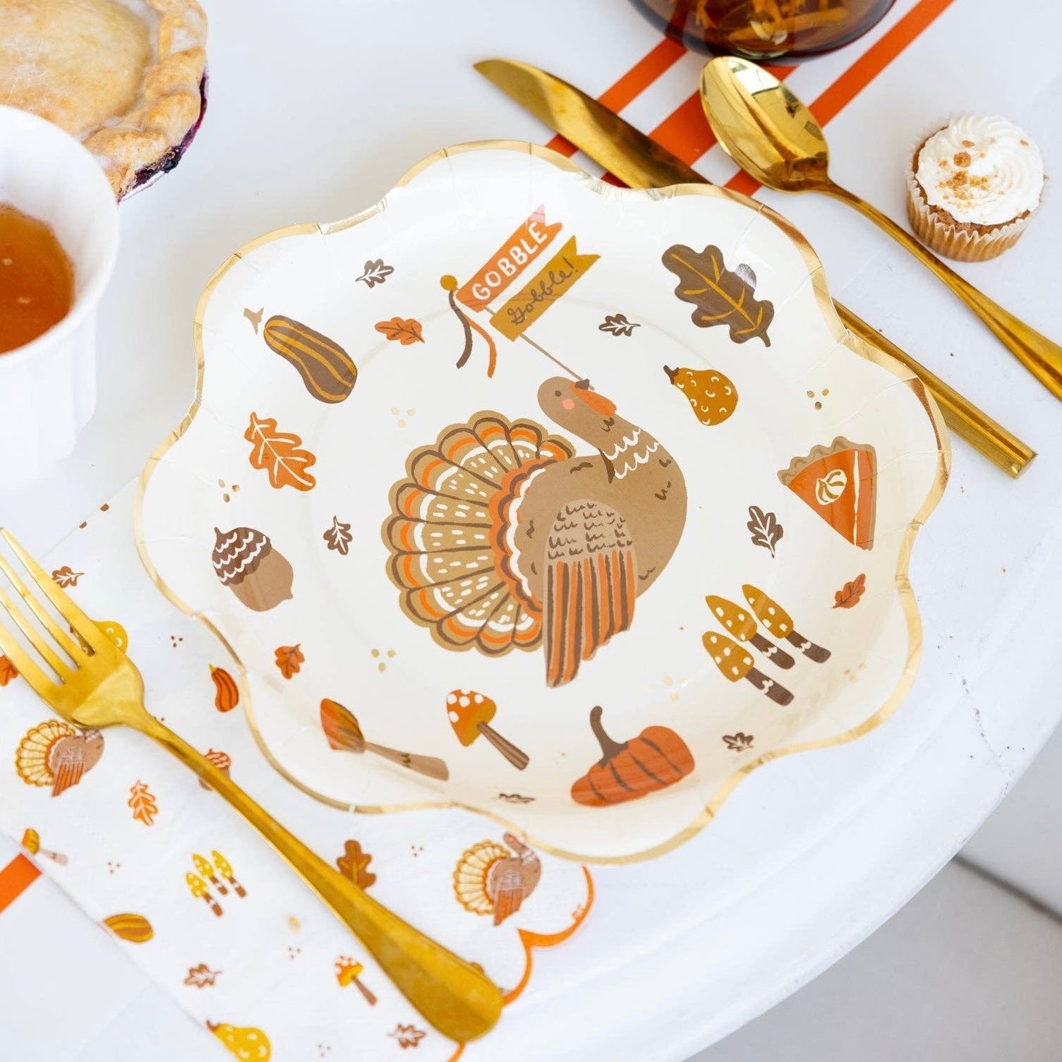 Thanksgiving Icons Turkey Plates 10" - bubblegum market