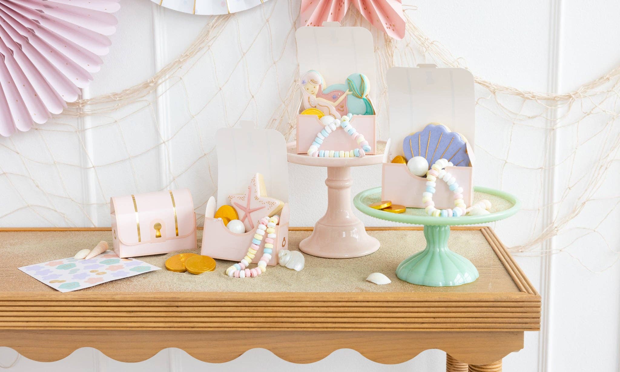 Treasure Chest Treat Boxes - bubblegum market