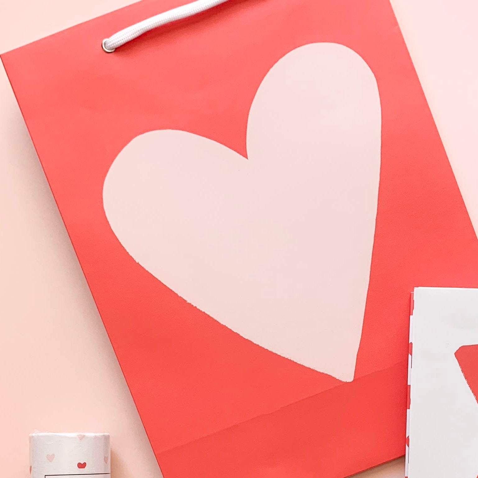 Two - Tone Heart Gift Bag - bubblegum market