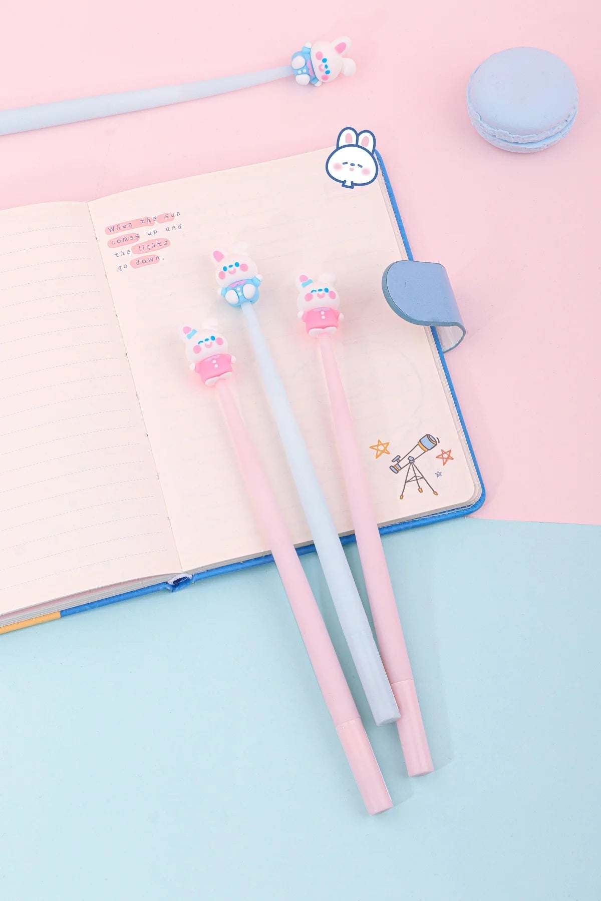 Wiggle Rabbit Gel Pen - bubblegum market