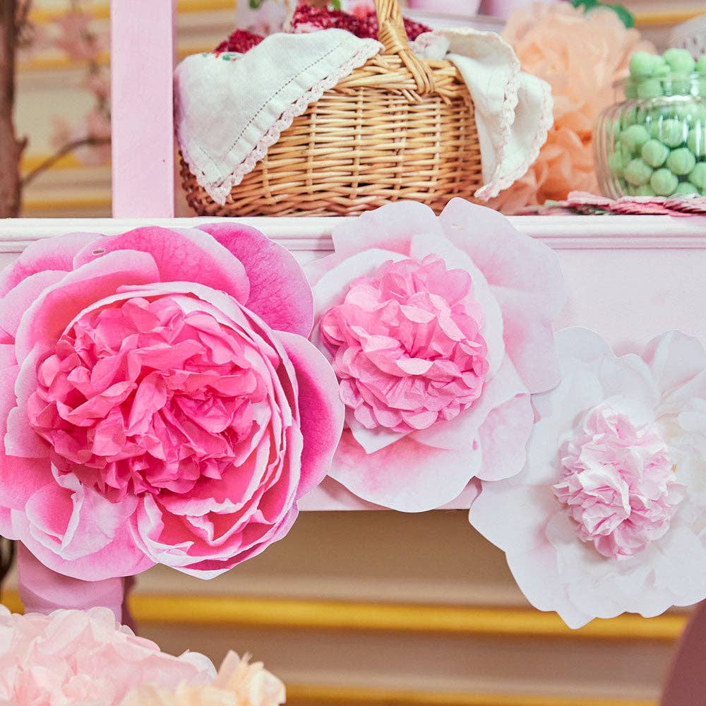 A Very English Rose Hanging Decorations - bubblegum market