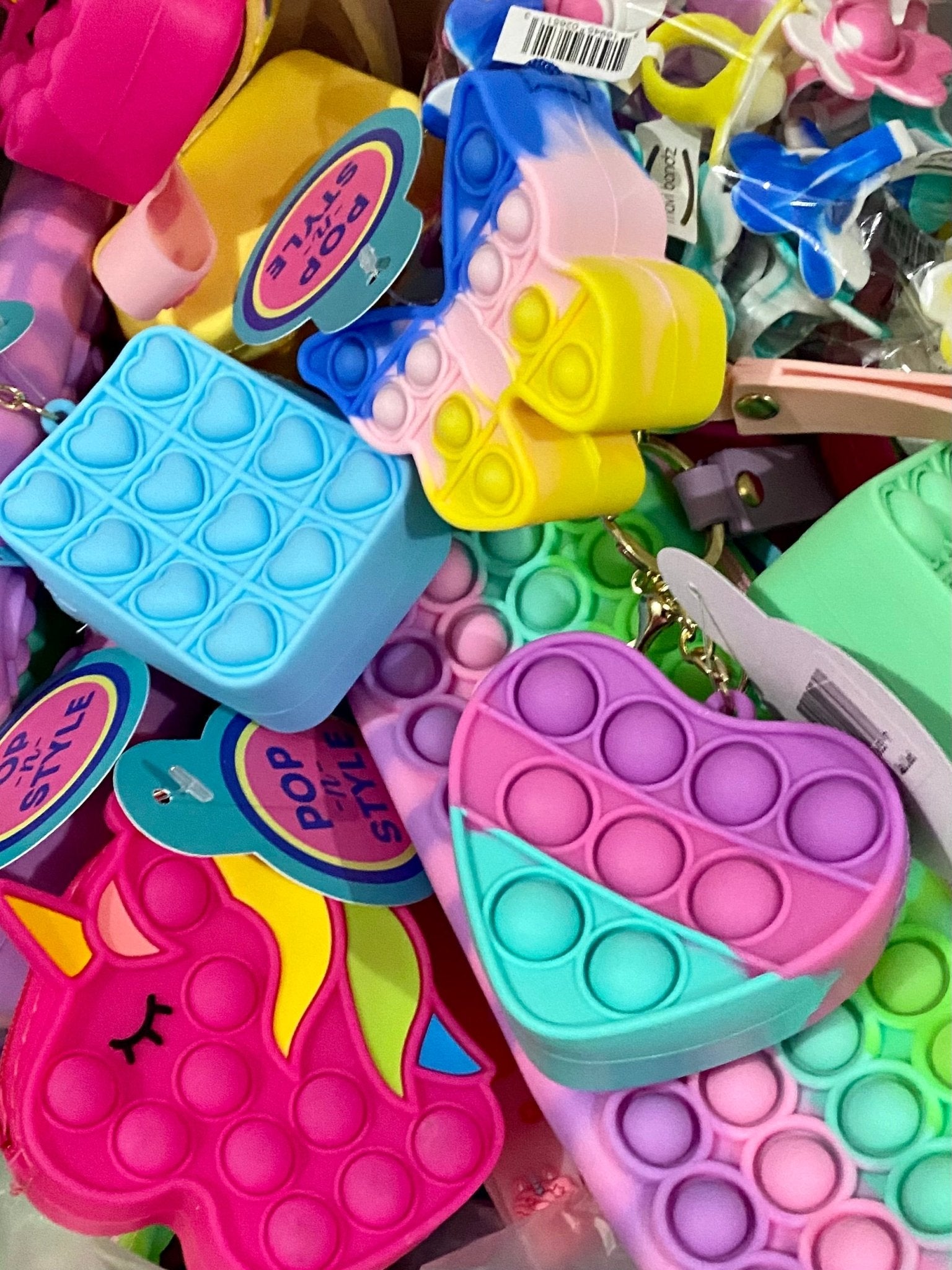 Fidget Pop Butterfly Wallet Keychain - bubblegum market