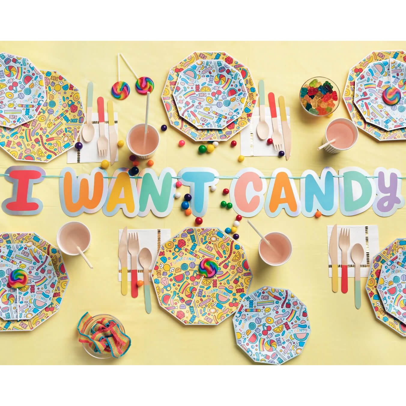 I Want Candy Party Large Paper Plates 9.25" - bubblegum market