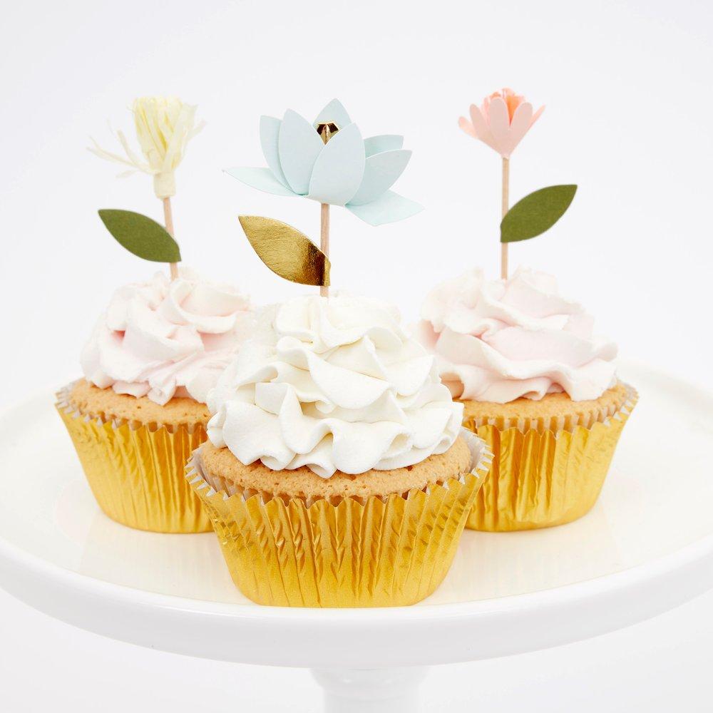 Meri Meri Party Flower Bouquet Cupcake Kit - bubblegum market