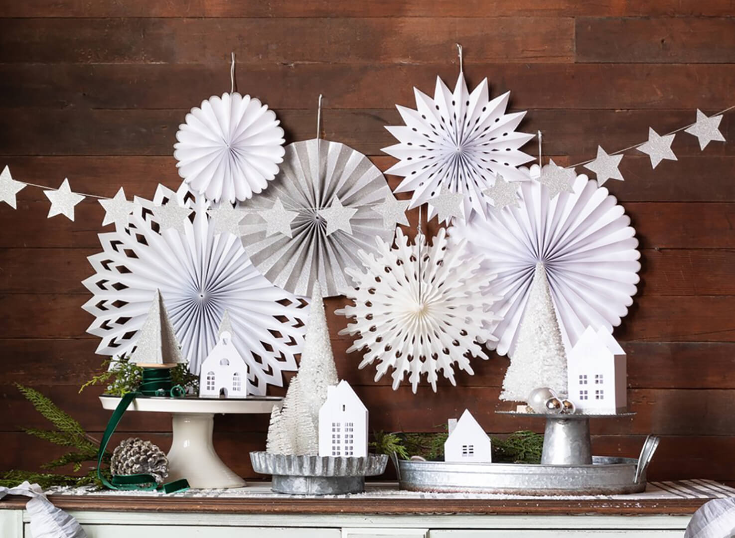 Winter White Decorative Fans Set - bubblegum market