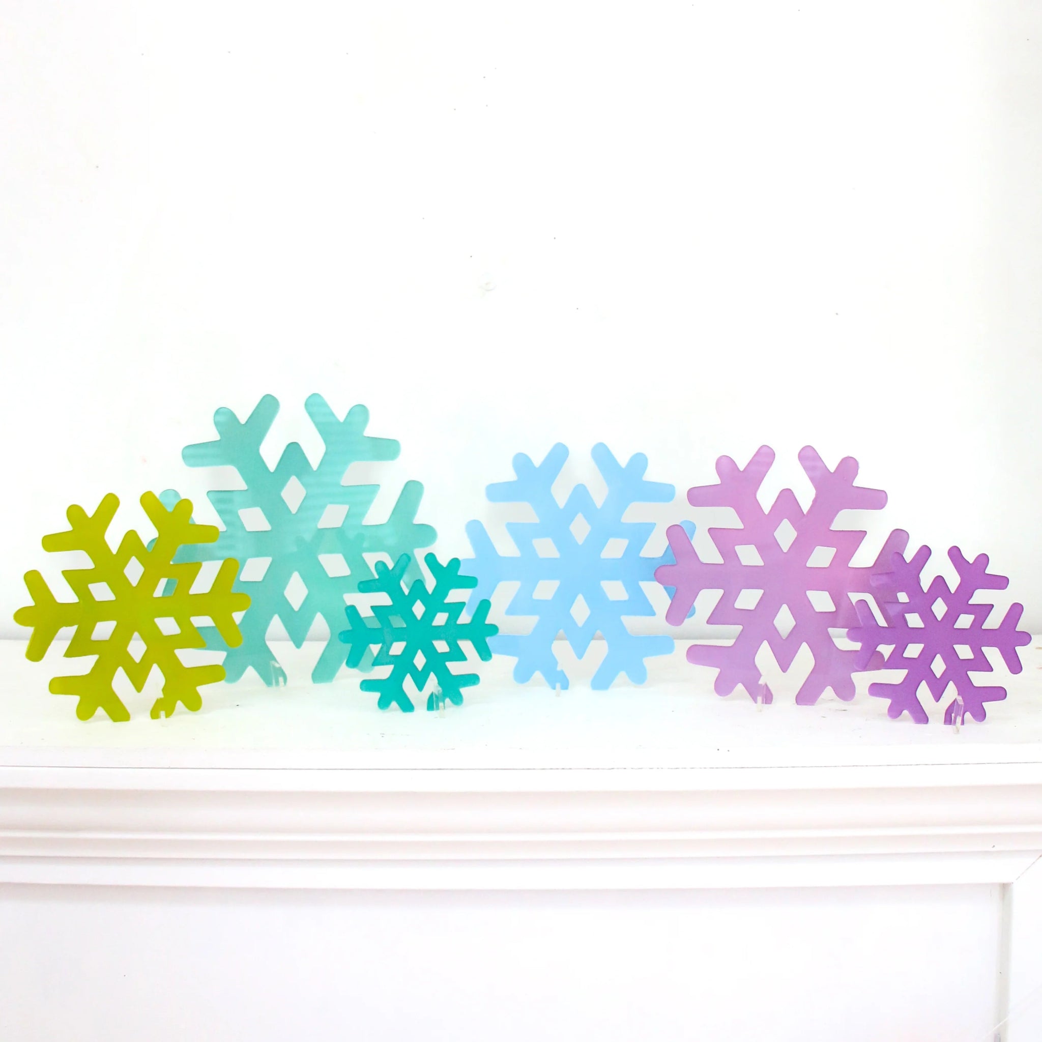 Acrylic Snowflakes (Cool Tones) - bubblegum market