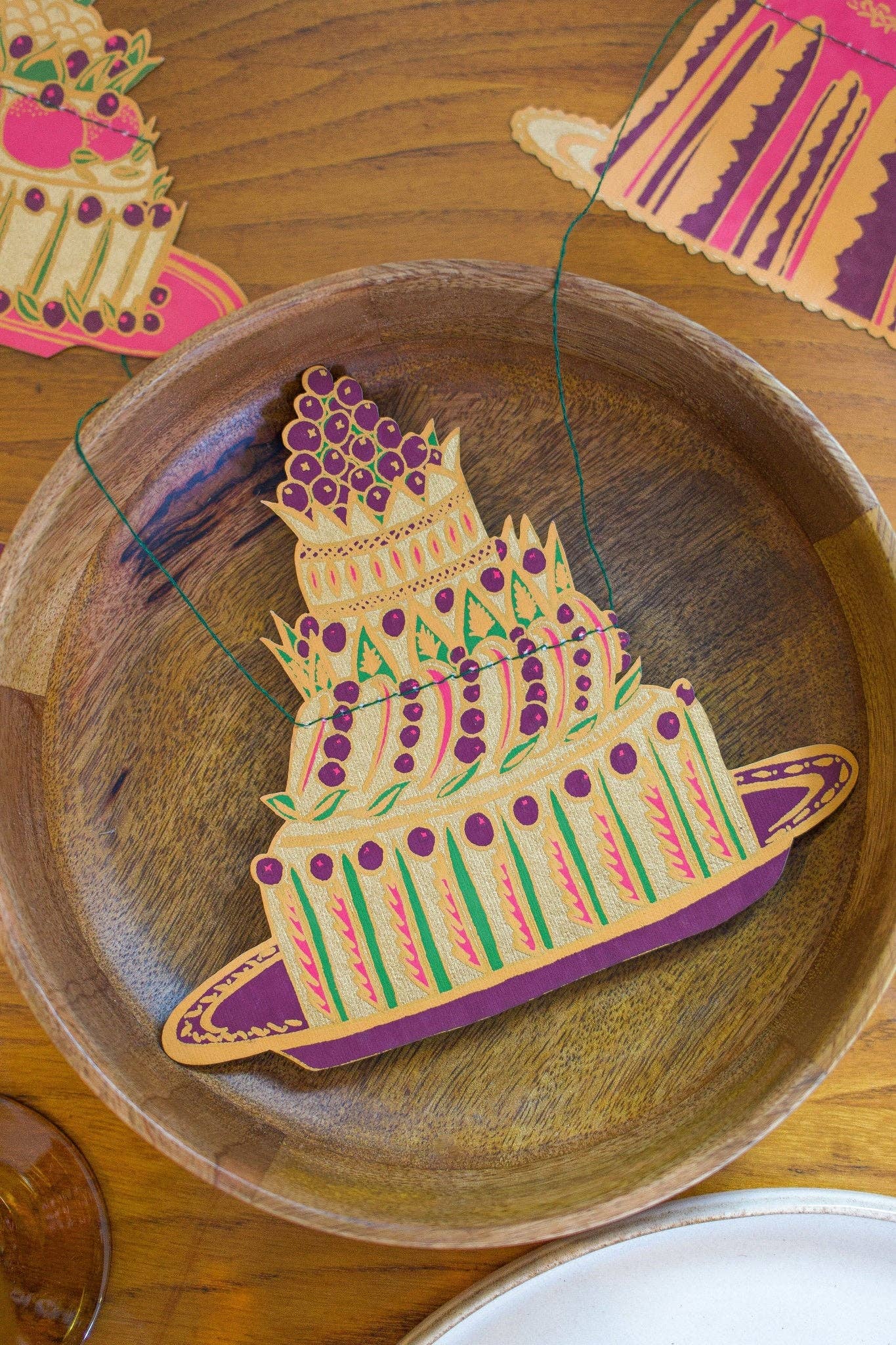 Banquet Sewn Garland - bubblegum market