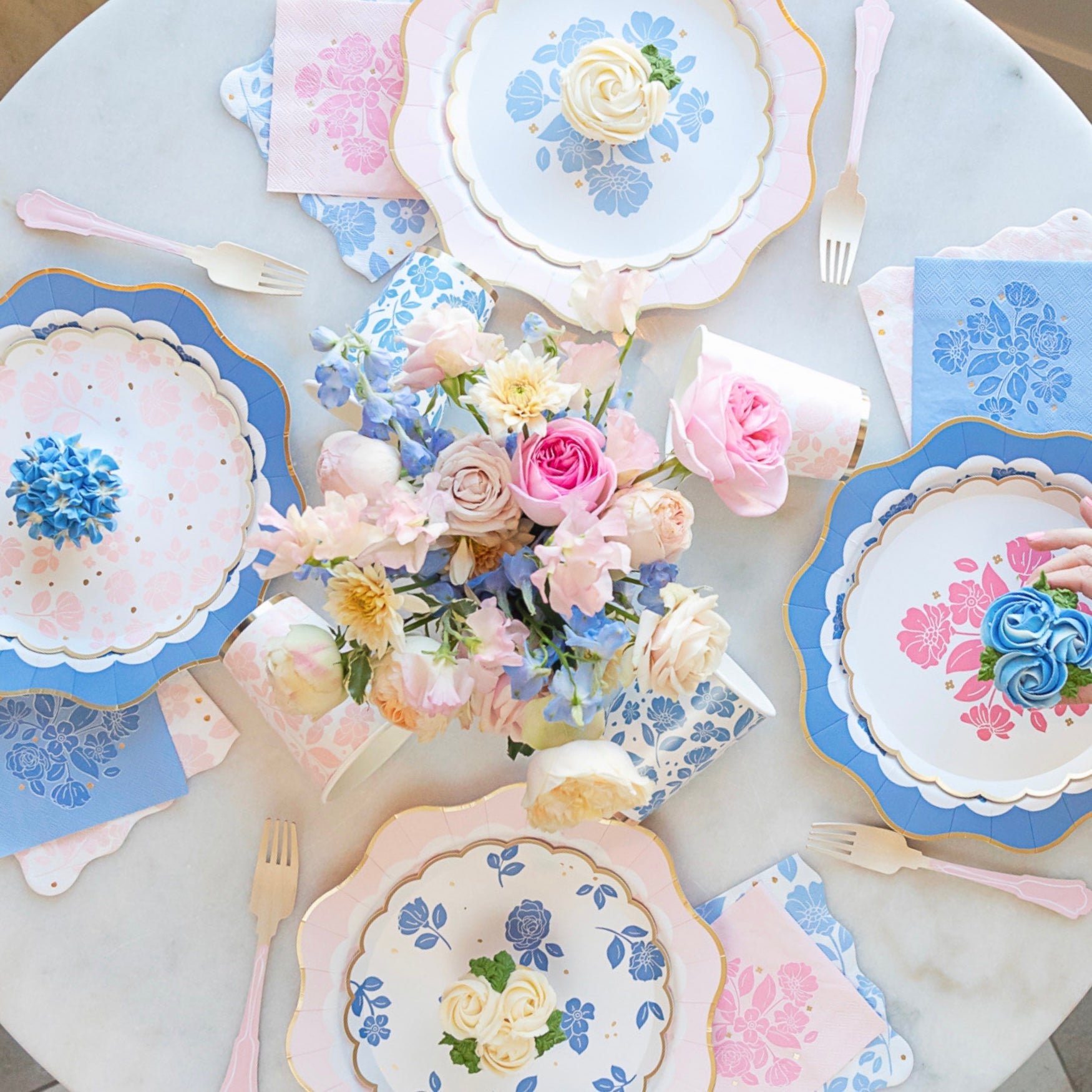 Belle Blue Elegant Floral Dessert Plates 8.25" - bubblegum market
