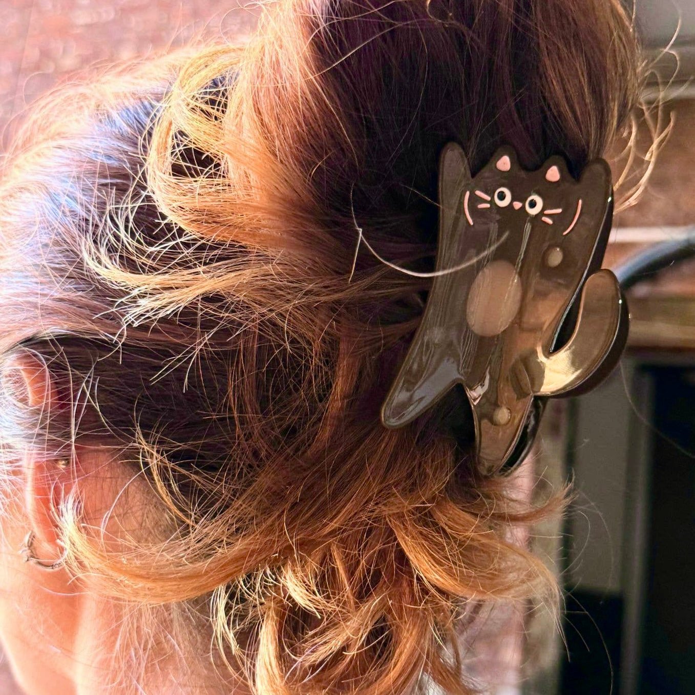 Brown Cat Hair Claw - bubblegum market