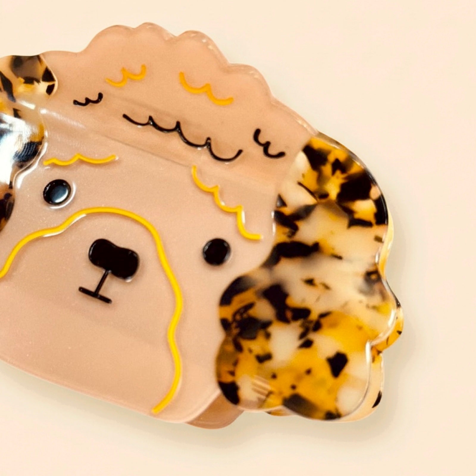 Carmy the Dog Hair Claw - bubblegum market