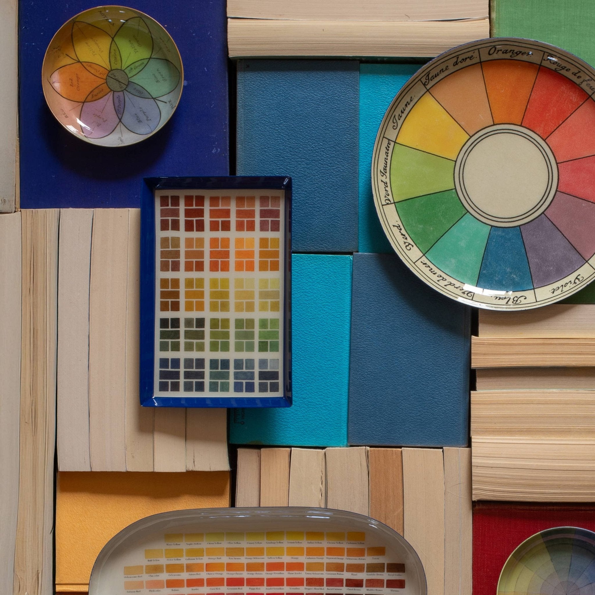 Cercle Chromatique 8" Round Enamel Tray - bubblegum market