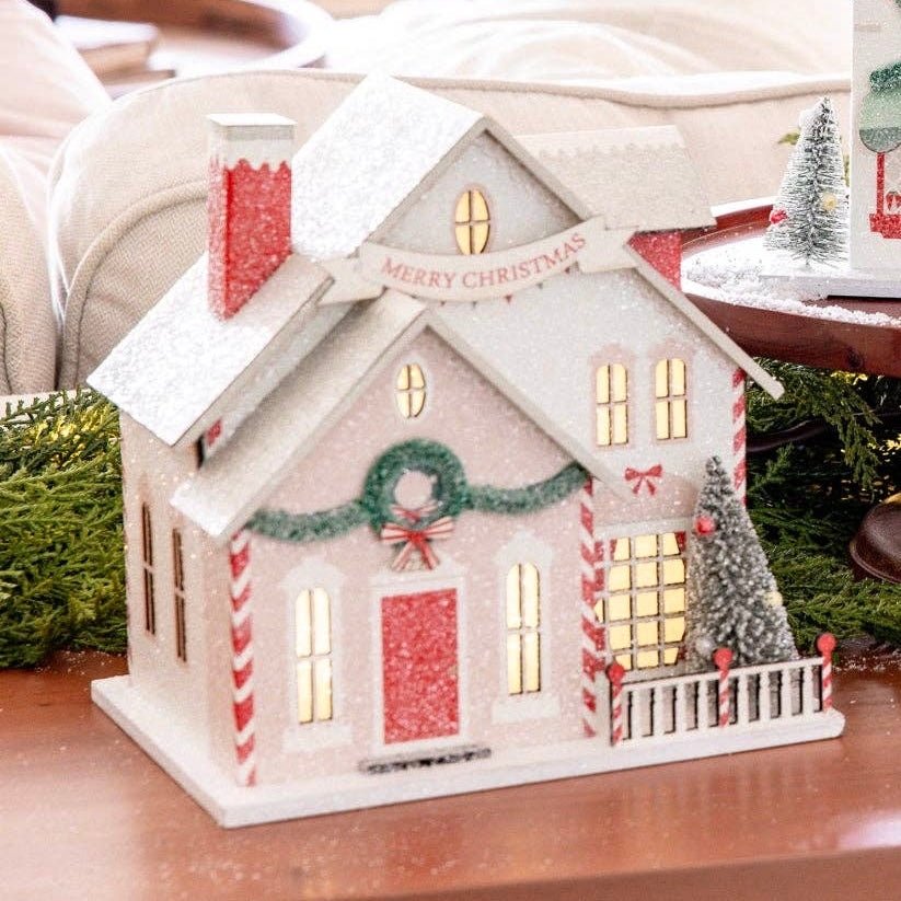 Christmas Village Santa's House - bubblegum market