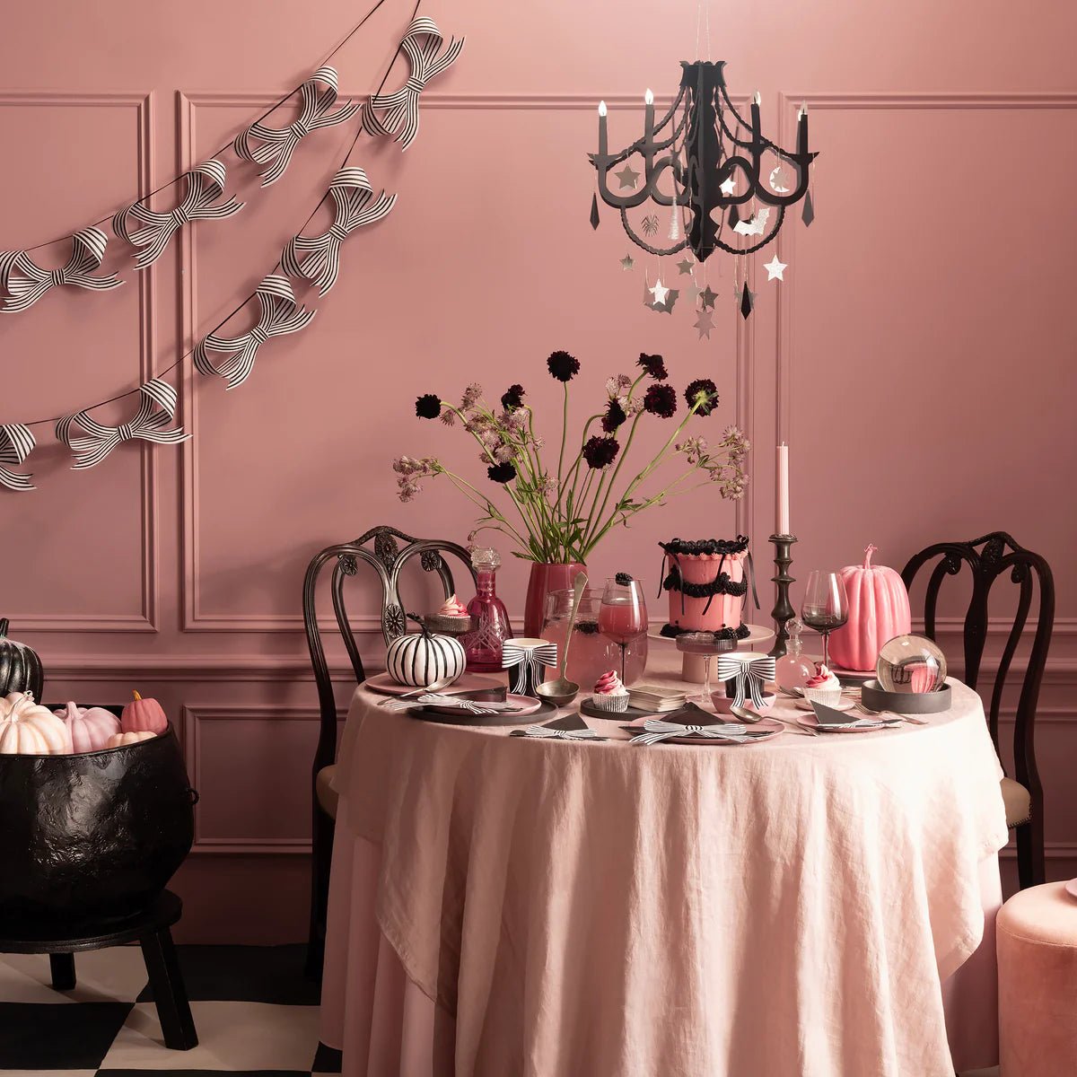 COMING SOON: Meri Meri Party Black & White Stripy Bow Garland - bubblegum market