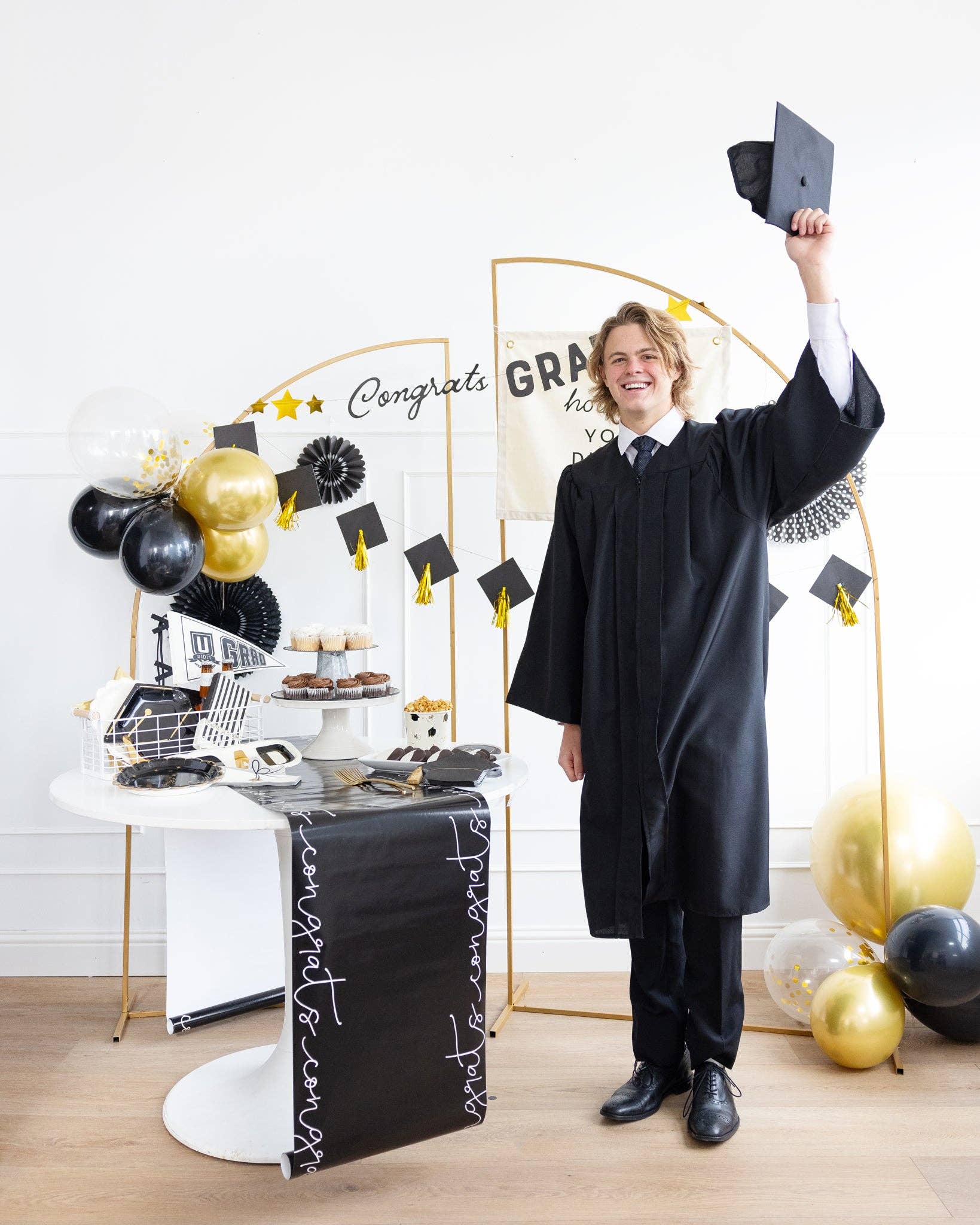 Congrats Paper Table Runner - bubblegum market