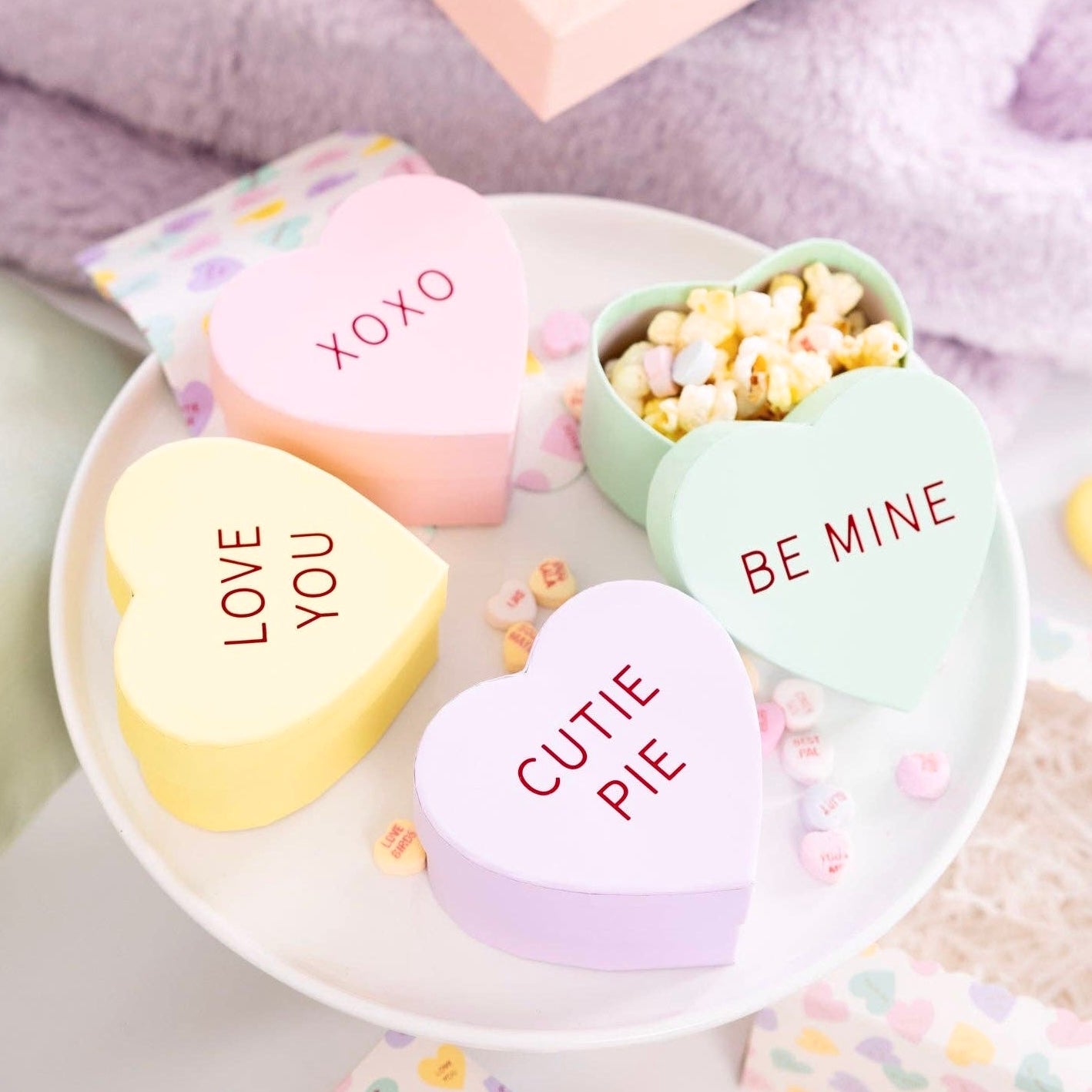 Conversation Hearts Treat Boxes - bubblegum market