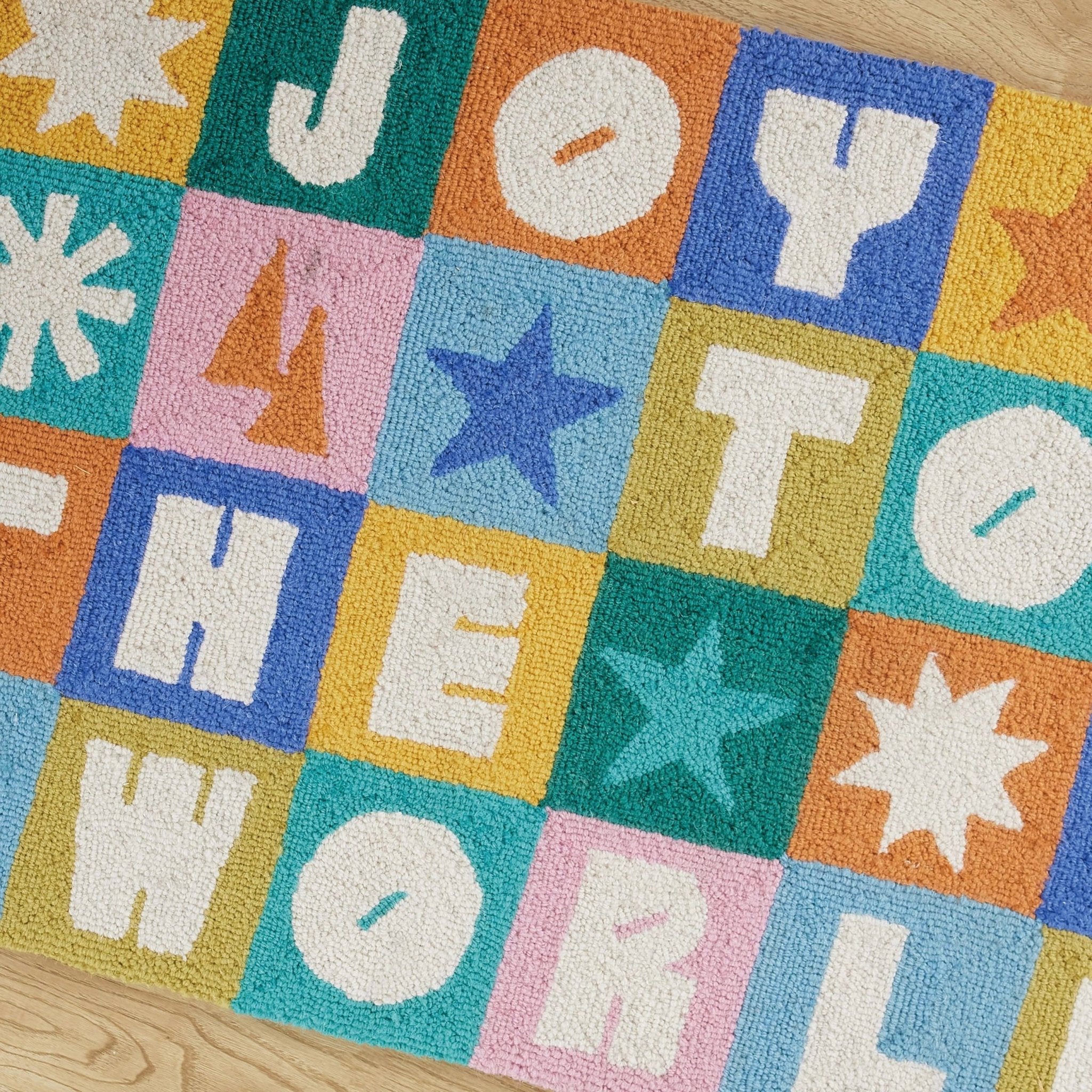 Festive Check Hook Rug - bubblegum market