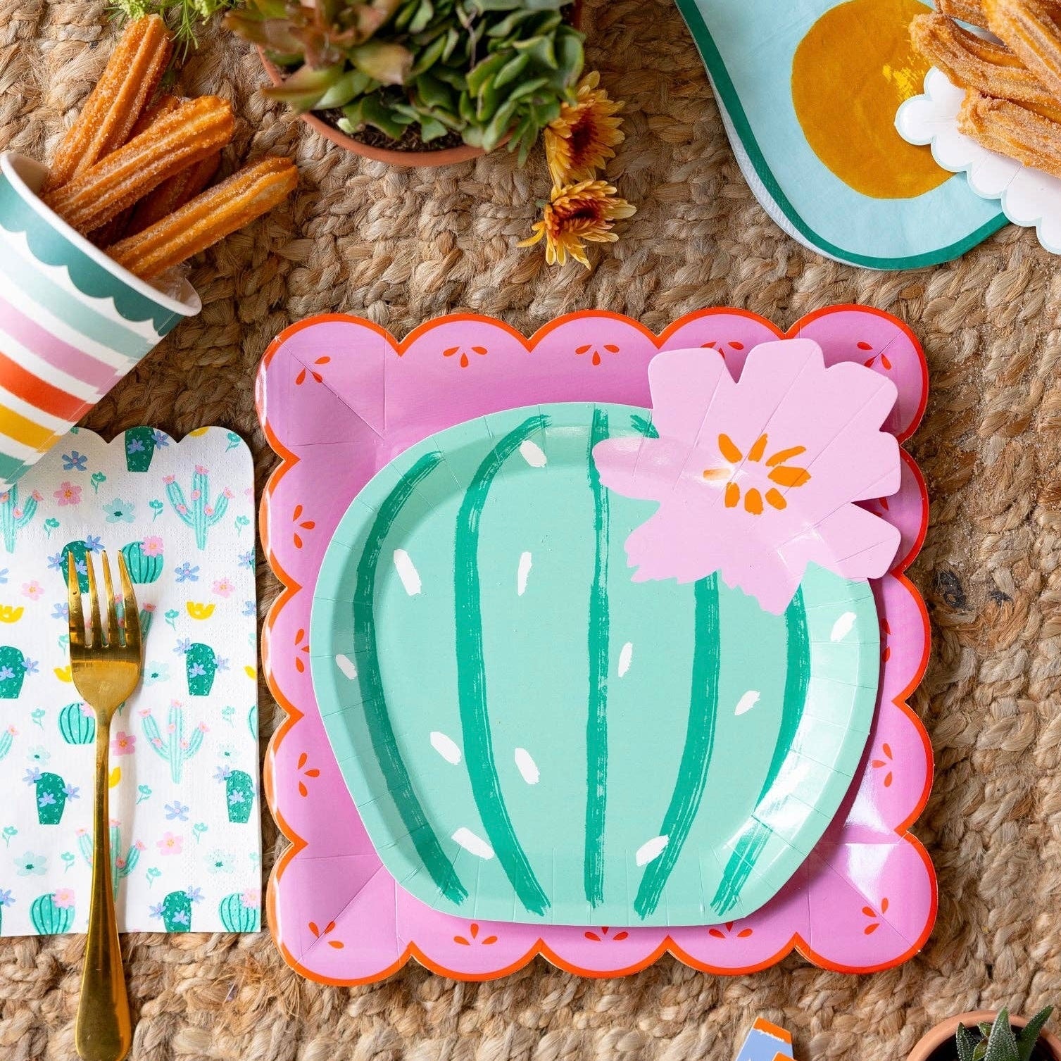 Fiesta Cactus Paper Plates 9" - bubblegum market