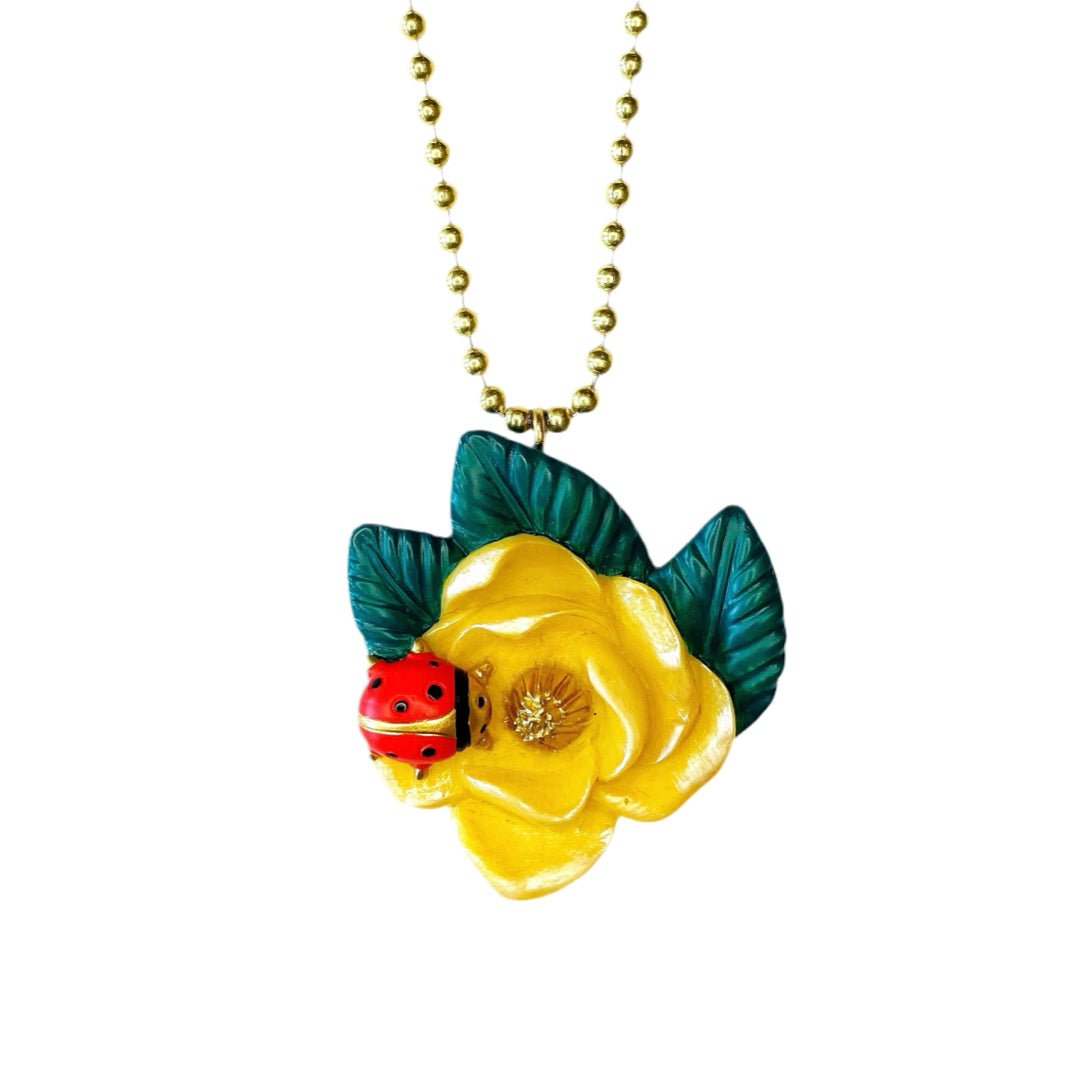 Floral Love Necklace - bubblegum market