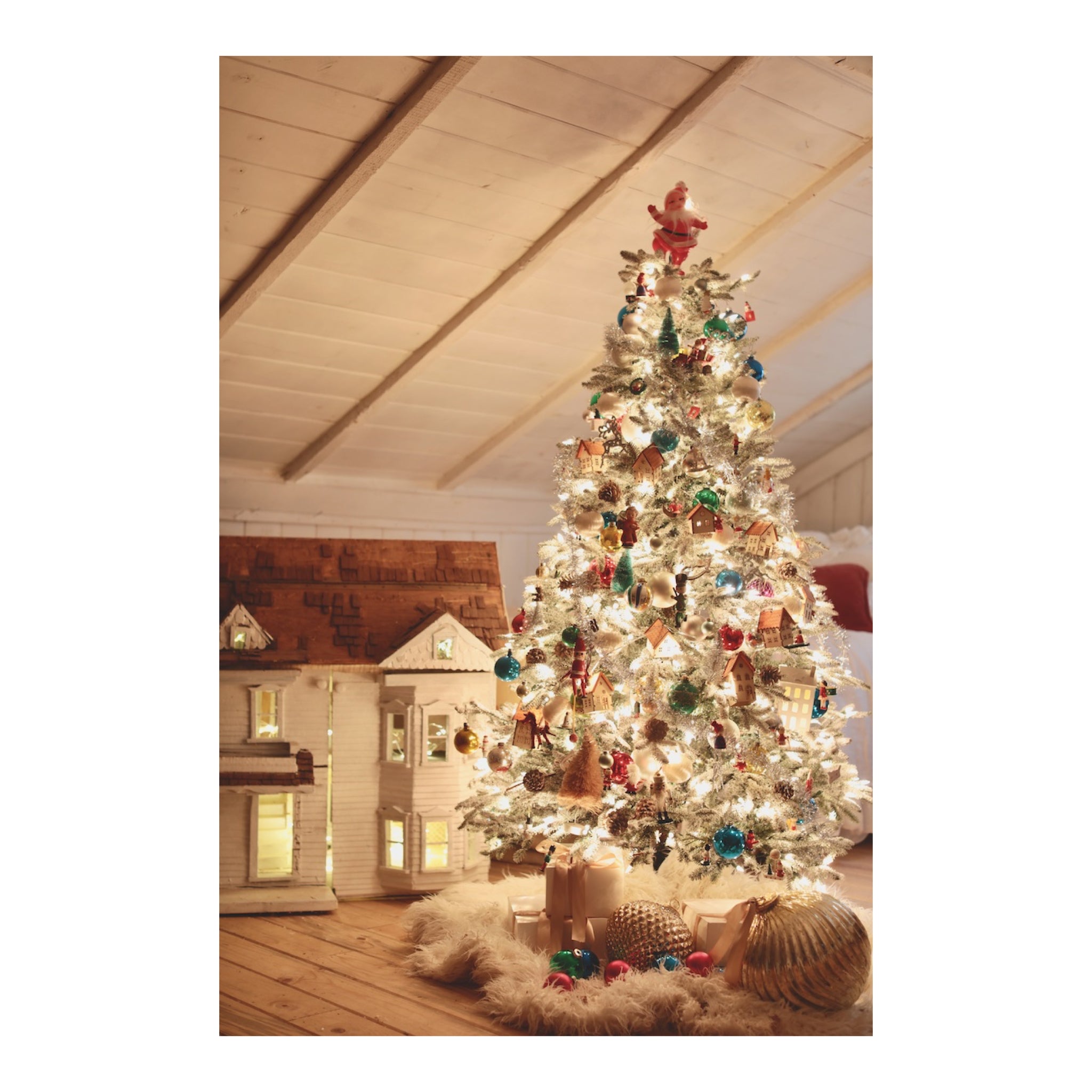 French Country Cottage Christmas - bubblegum market