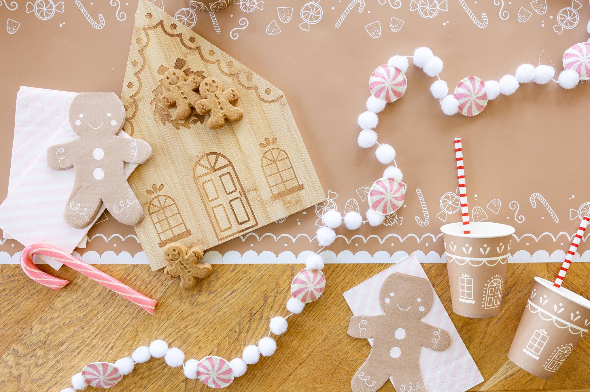 Gingerbread Man Napkins - bubblegum market