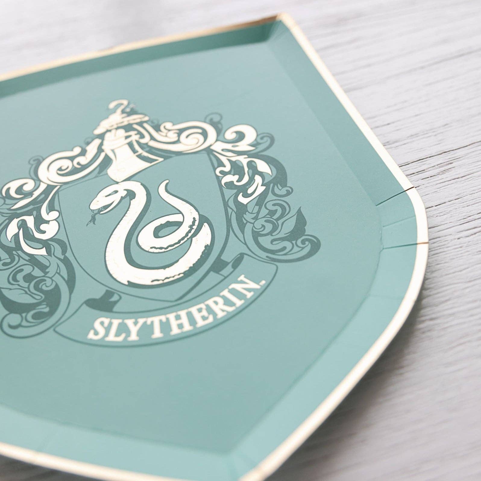 Harry Potter x Bonjour Fête House Pride Small Plates 9" - bubblegum market