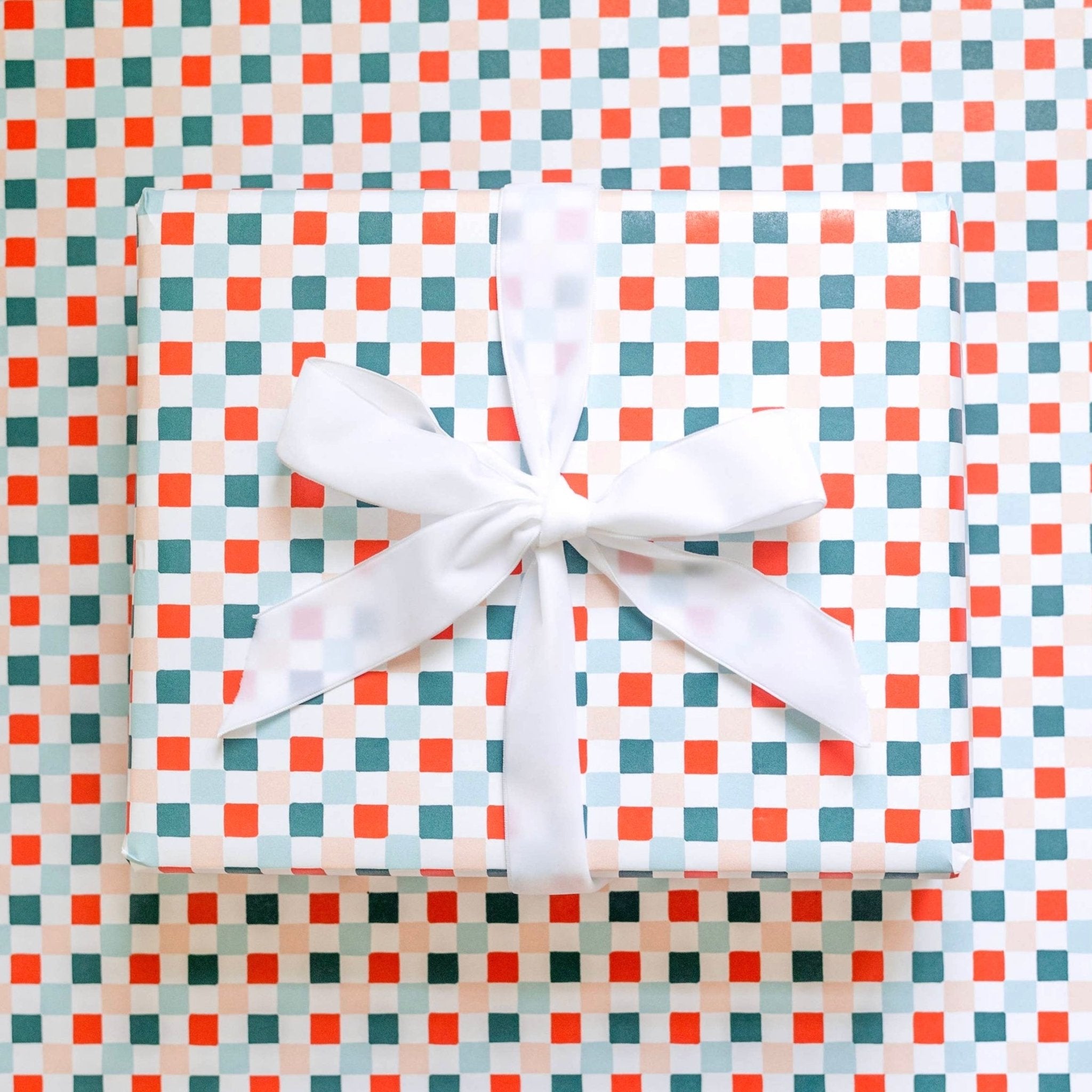 Holiday Checkered Wrapping Paper Continuous 10ft Roll - bubblegum market
