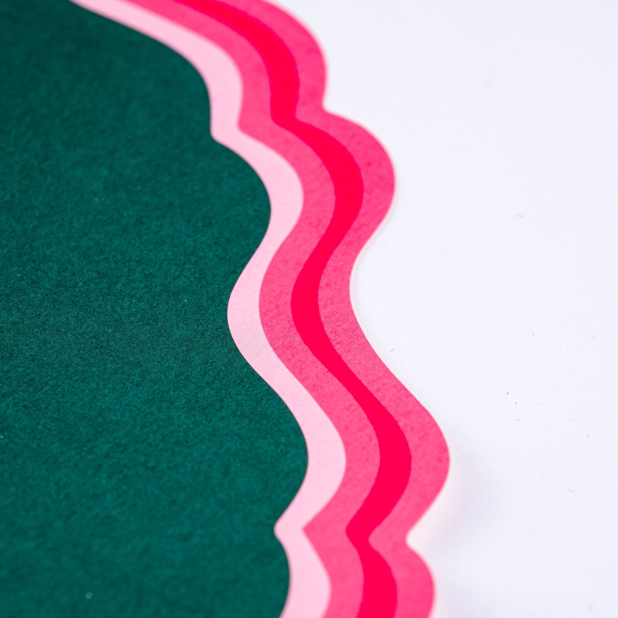 Holiday Fancy Scallop Paper Placemats - bubblegum market