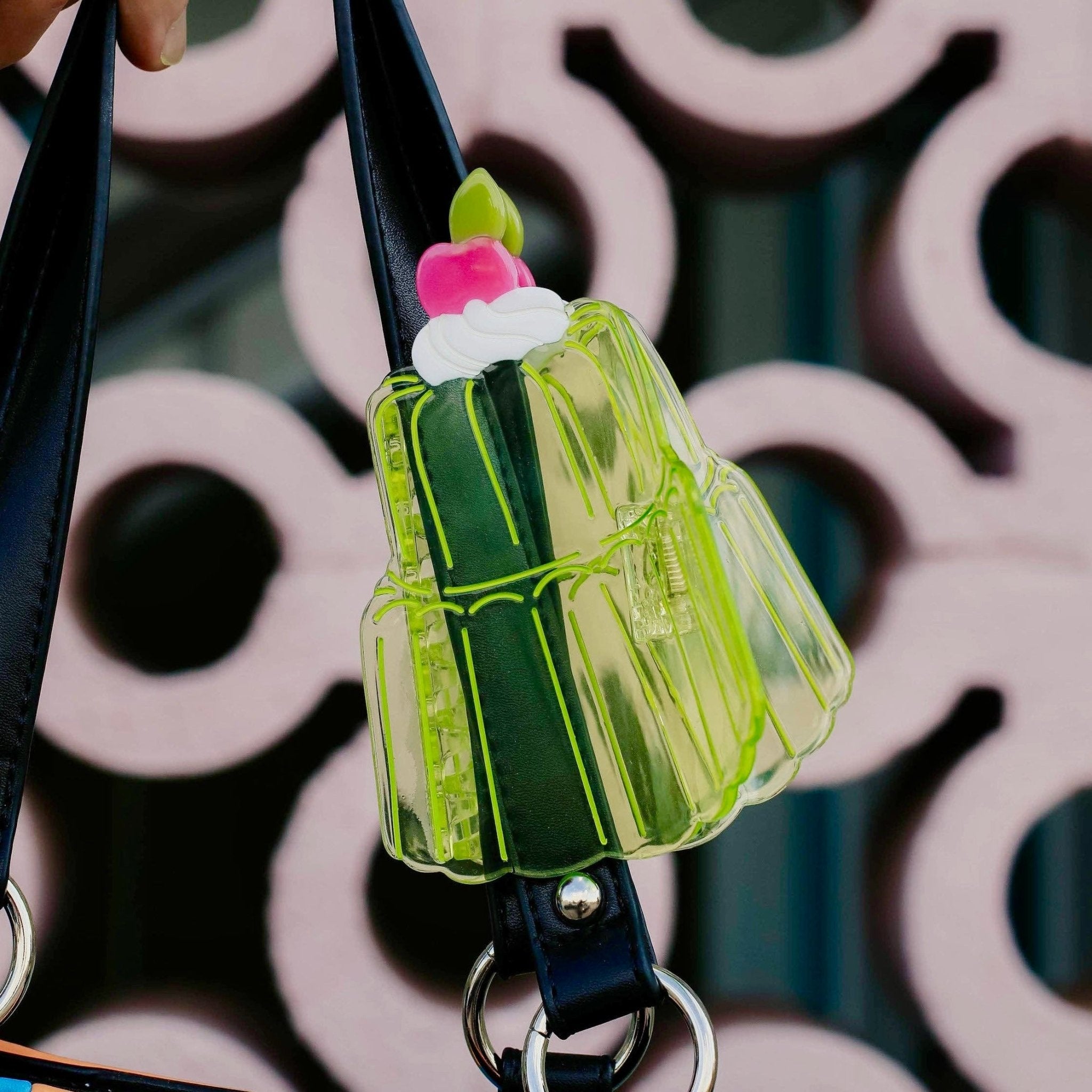 Jello Cake Hair Claw - bubblegum market