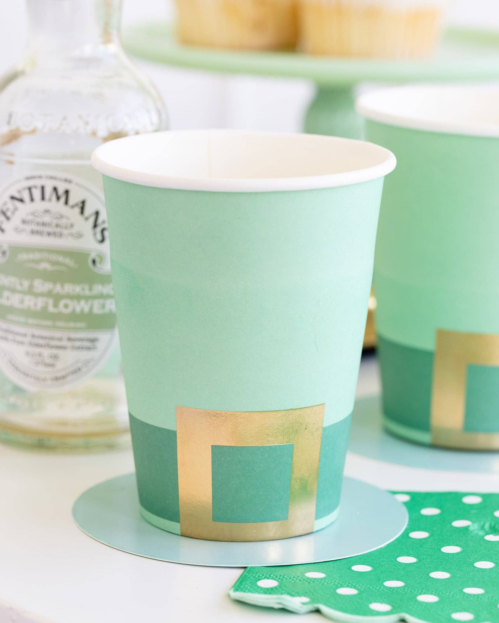 Leprechaun Hat Paper Party Cups - bubblegum market