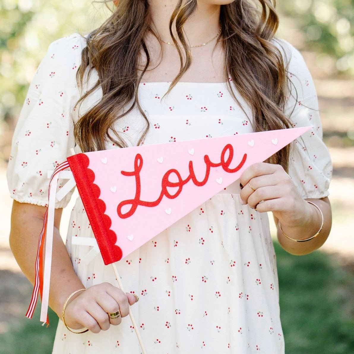 MA CHERIE Felt Love Pennant Banner - bubblegum market