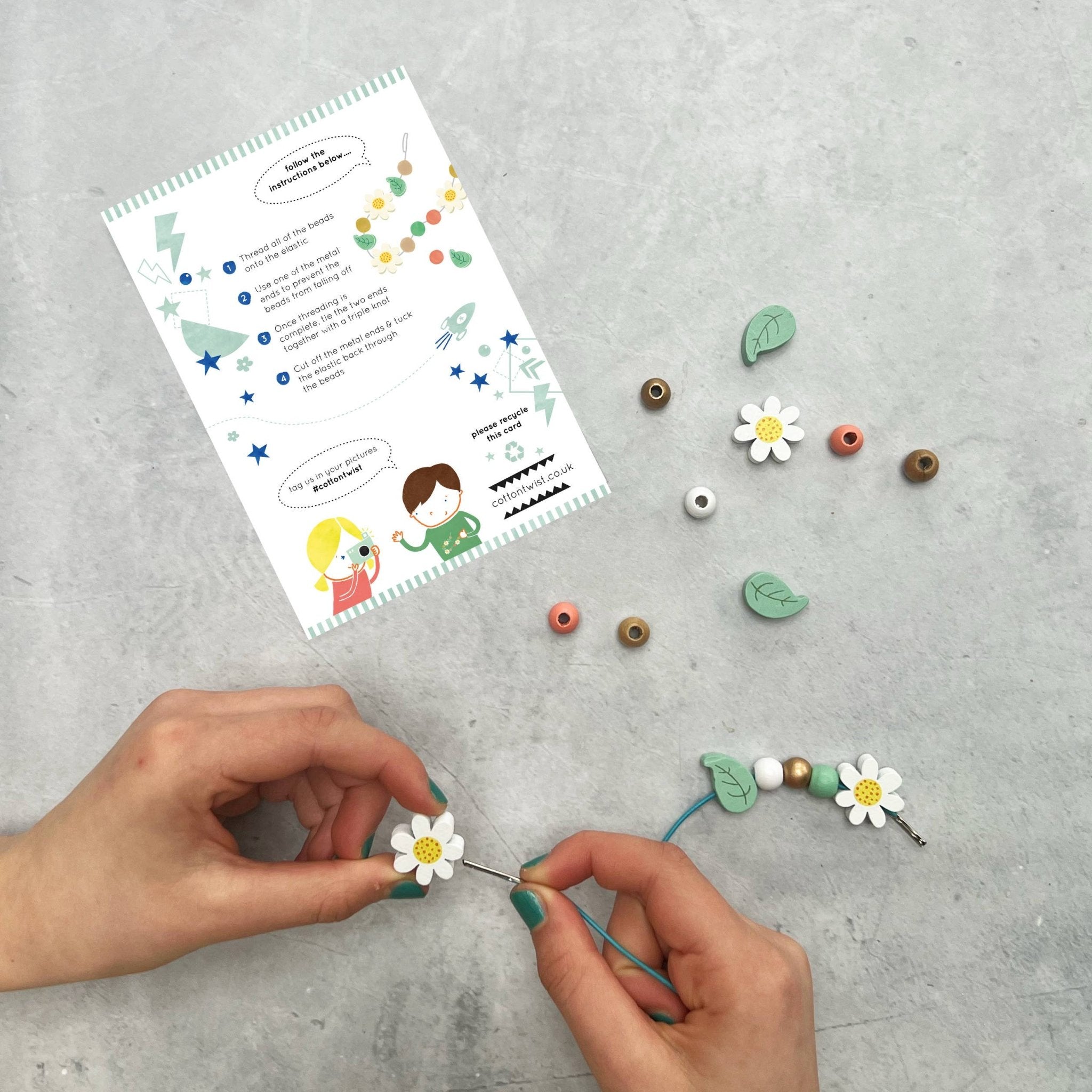 Make Your Own Daisy Chain Bracelet - bubblegum market