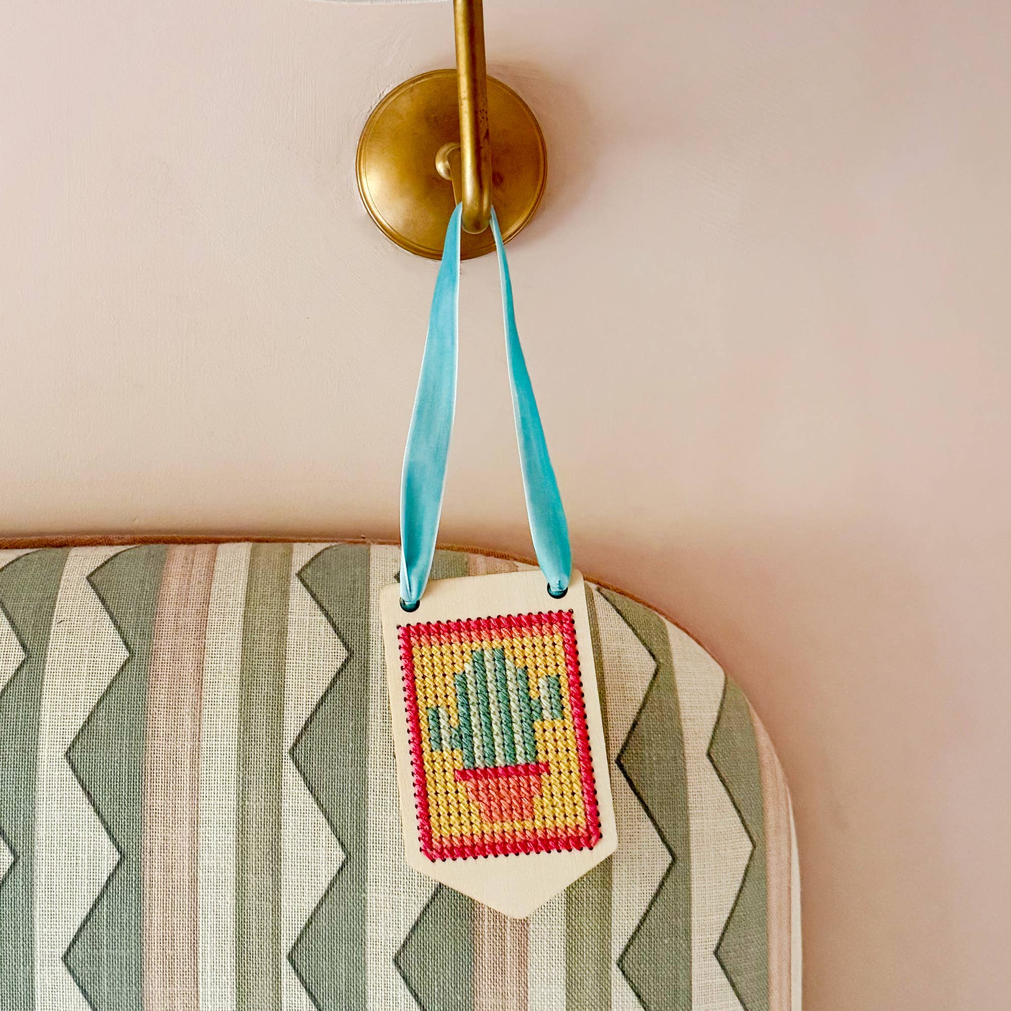 Make Your Own Stitched Banner Kit - bubblegum market