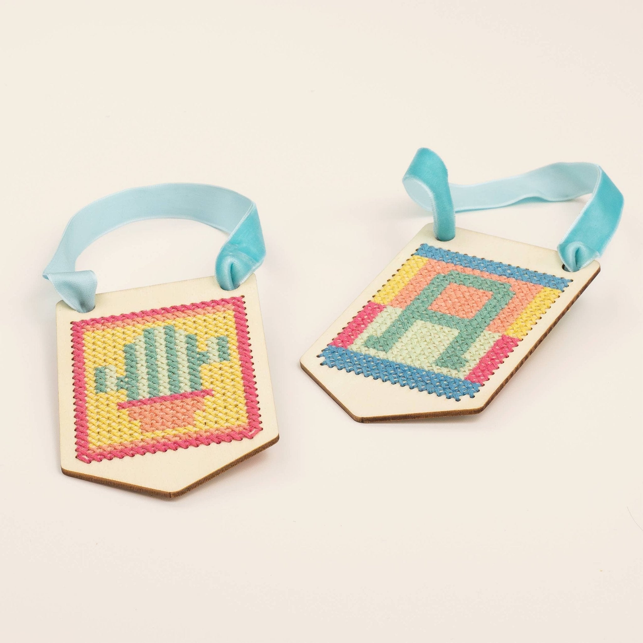 Make Your Own Stitched Banner Kit - bubblegum market