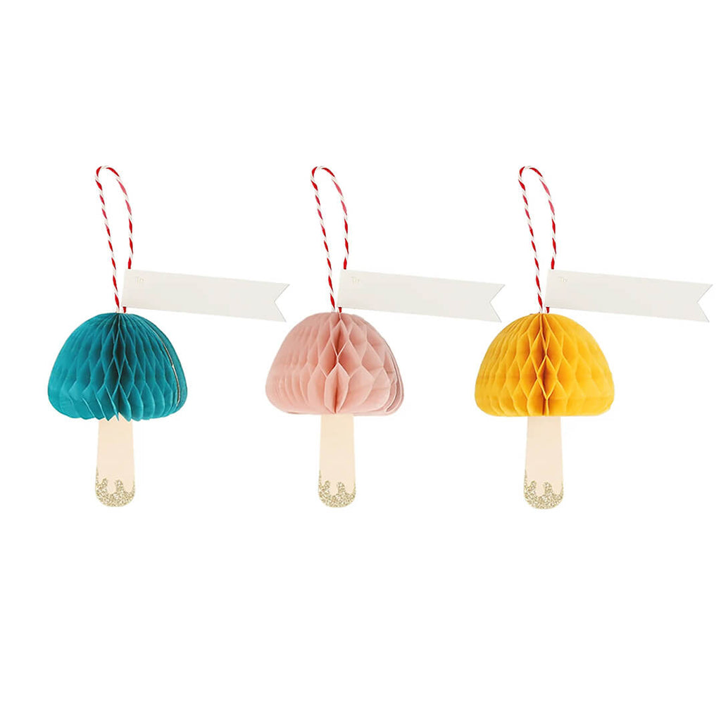 meri-meri-party-honeycomb-mushroom-decorative-hangtags-decoration-hang-tags-blue-pink-mustard-yellow