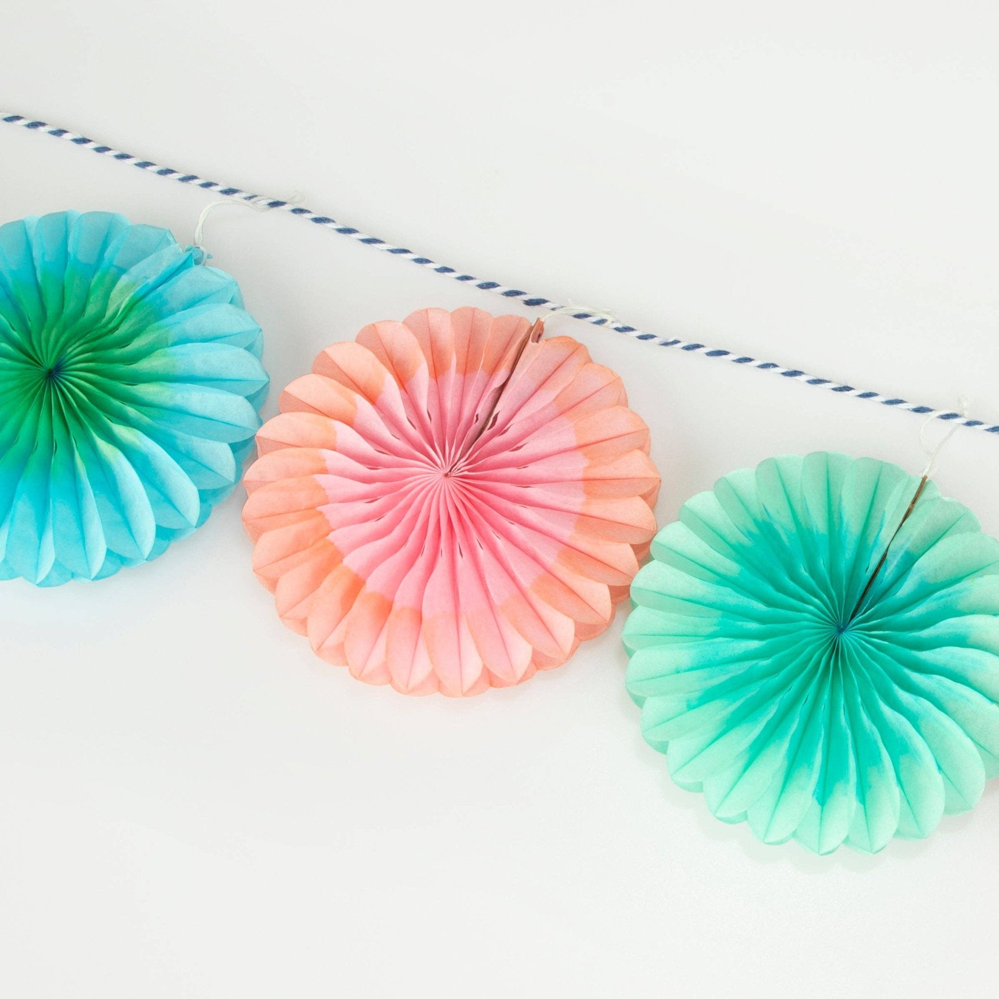 Meri Meri Party Mini Fan Garland - bubblegum market