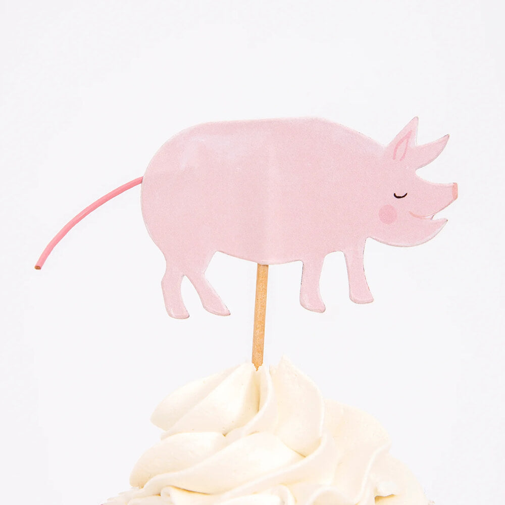 meri-meri-party-on-the-farm-cupcake-kit-pink-pig-topper