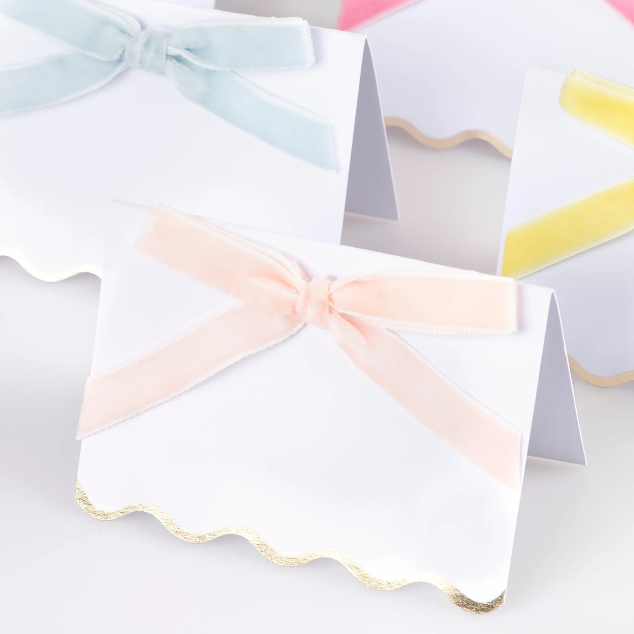 Meri Meri Party Pastel Velvet Bow Place Cards - bubblegum market