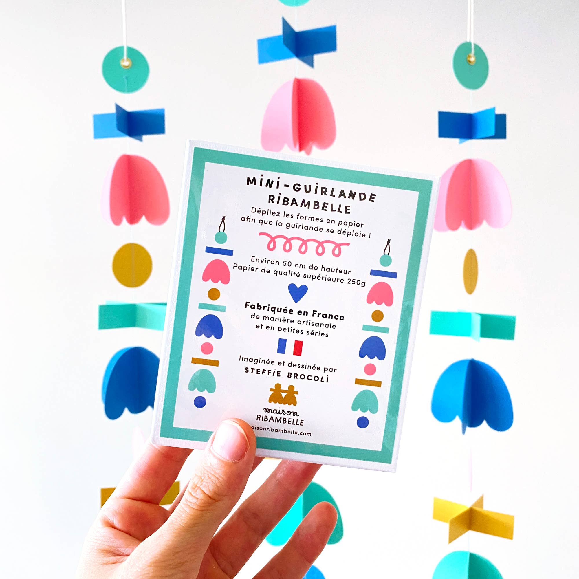 Mini Paper Shapes Garland - bubblegum market