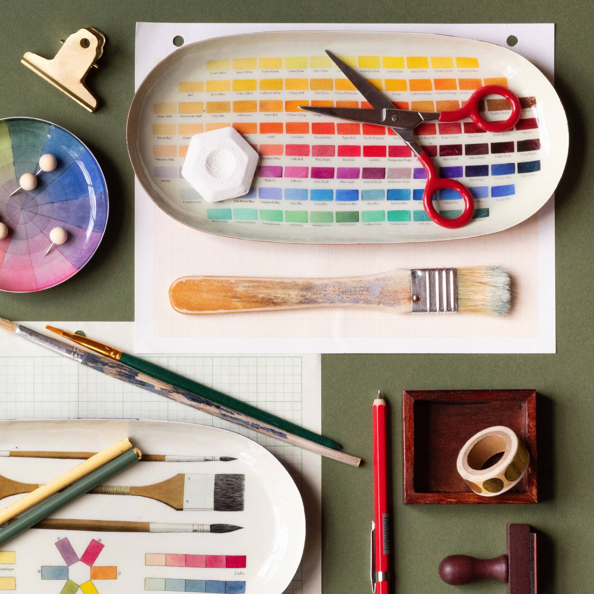 Oval Nomenclature of Colors Enamel Tray - bubblegum market